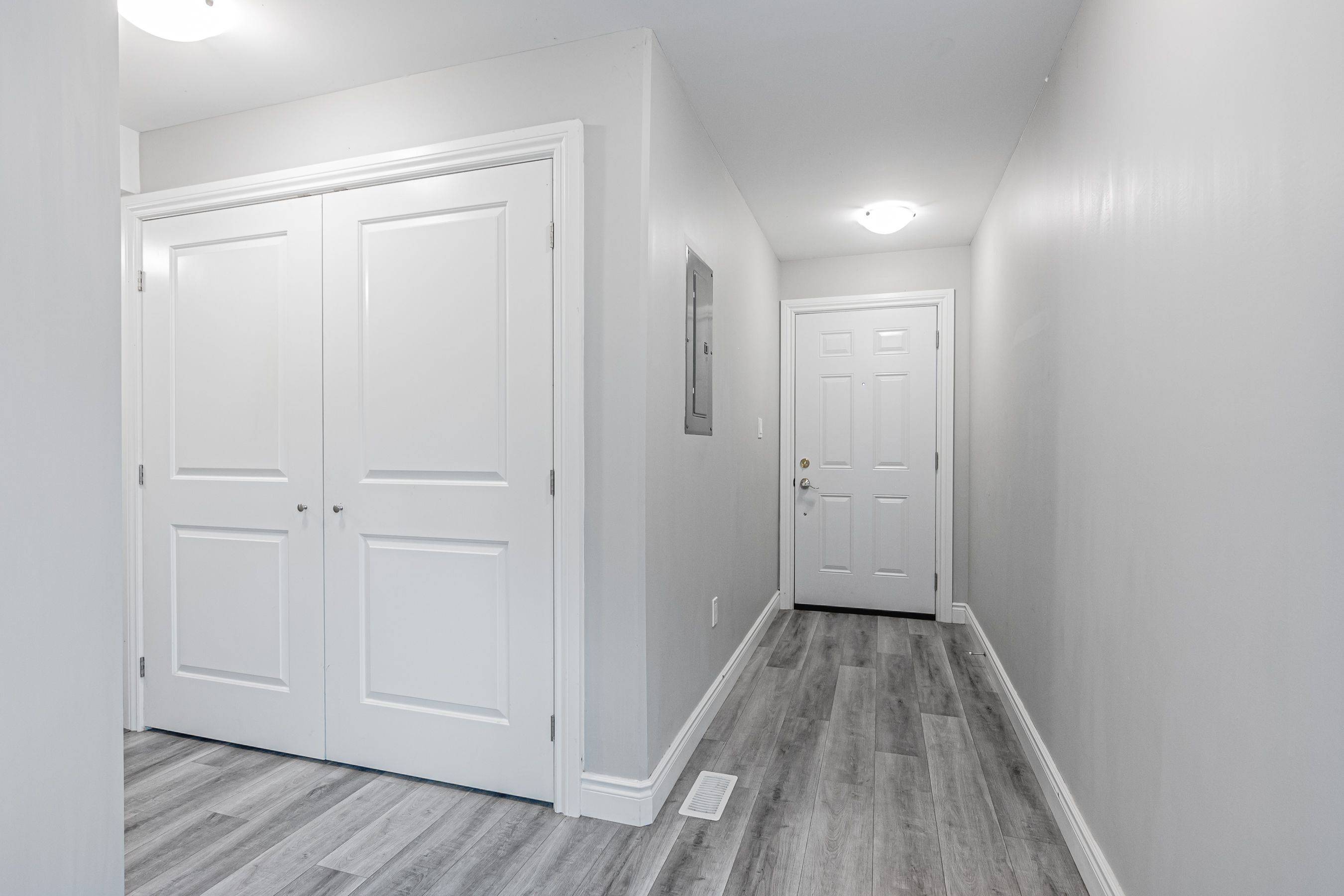 Kingston, ON K7L 4H5,39 Ellerbeck ST