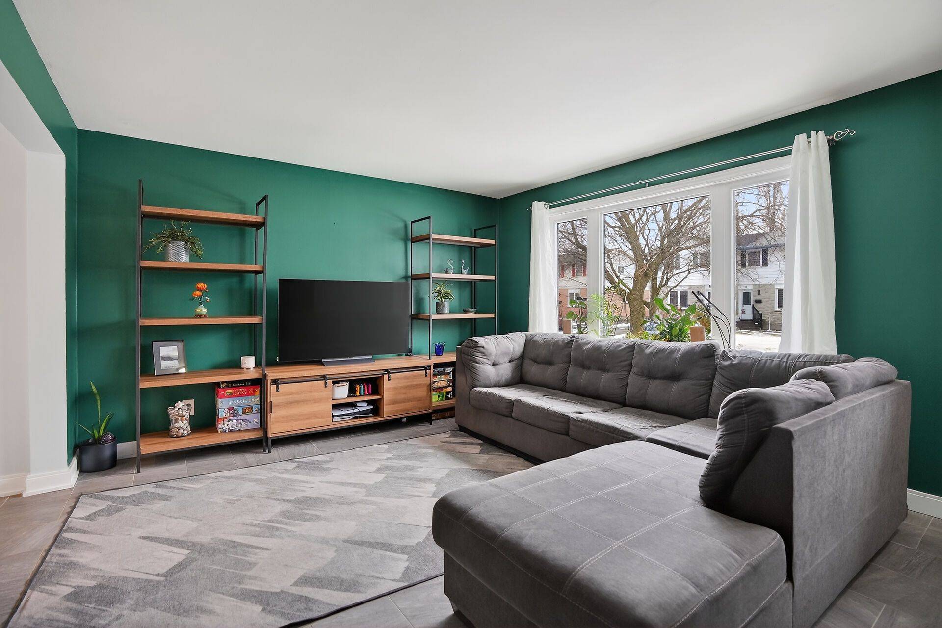 London South, ON N6E 2M8,26 Rosamond CRES