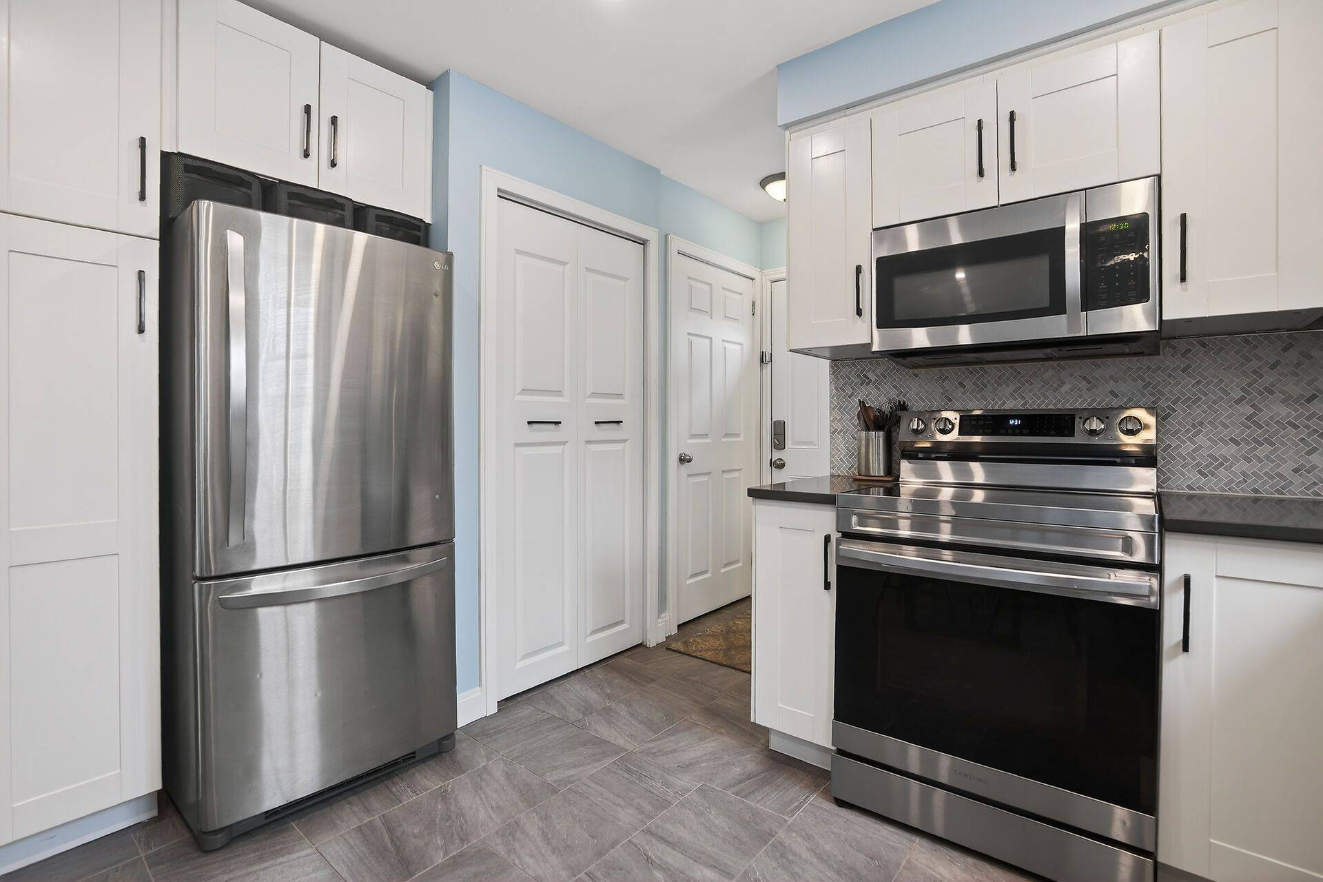 London South, ON N6E 2M8,26 Rosamond CRES