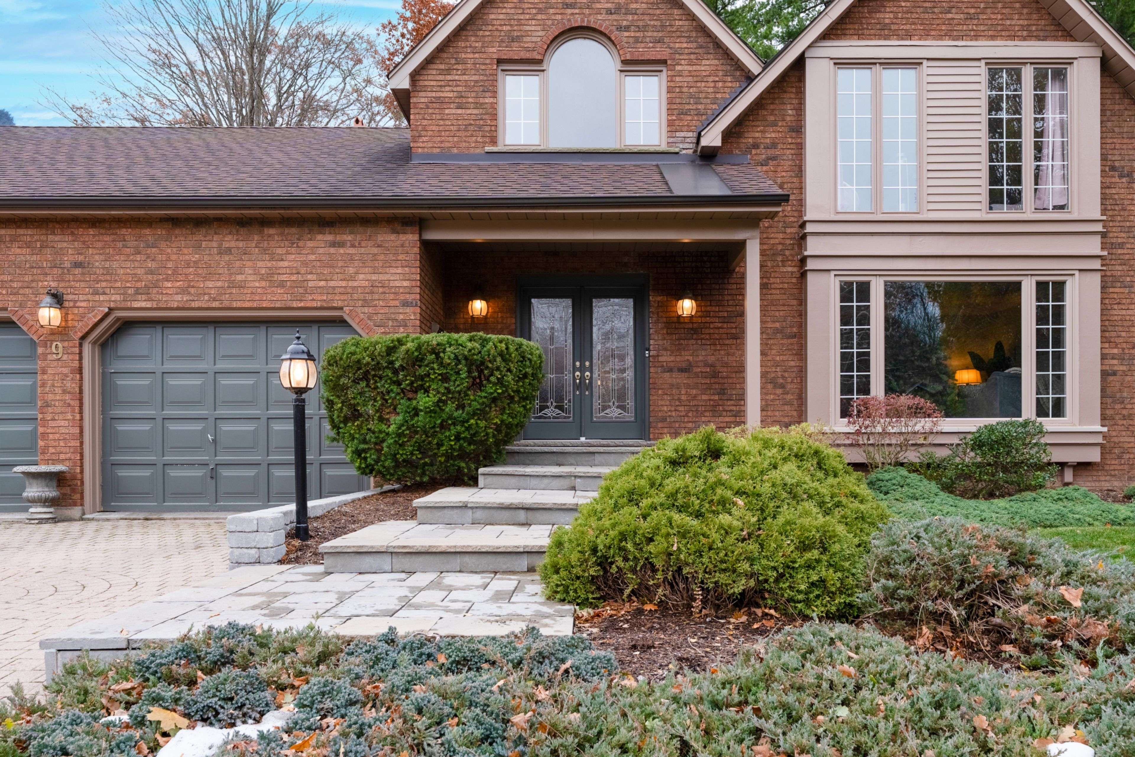 Brantford, ON N3T 6B2,9 Scarfe GDNS