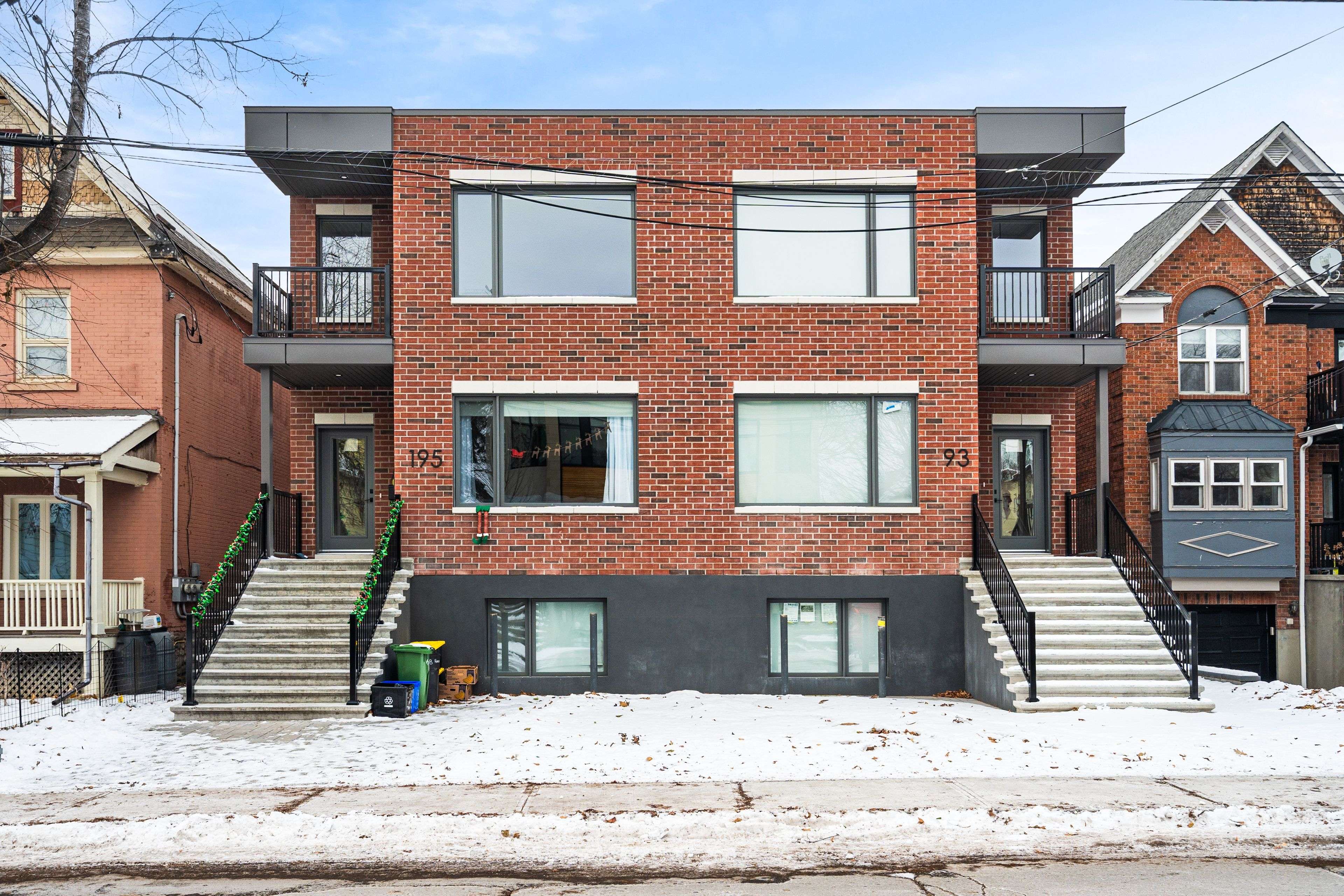 Glebe - Ottawa East And Area, ON K1S 2Z4,195 Hopewell AVE #C