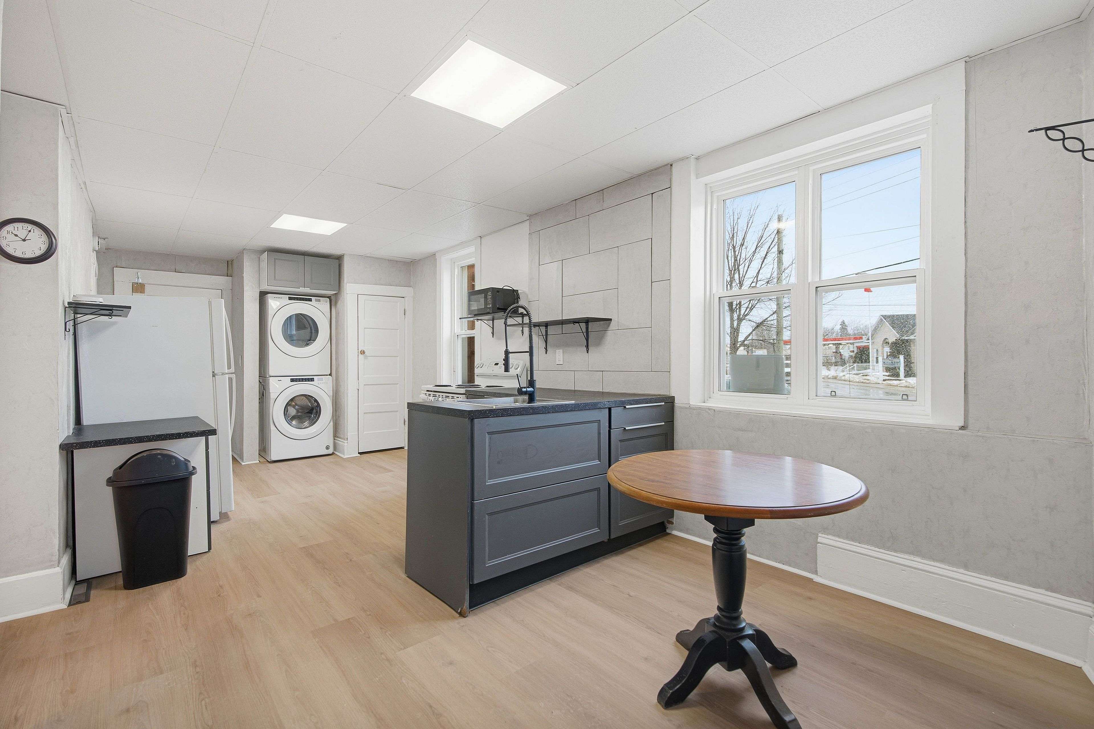 Smiths Falls, ON K7A 2C4,119 Beckwith ST N