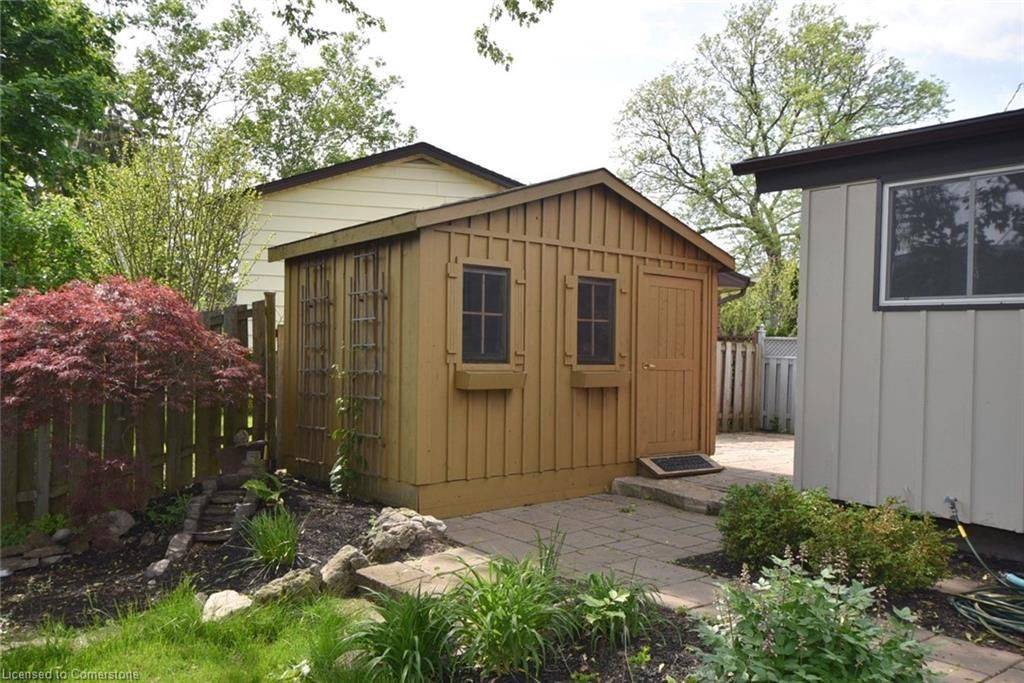 Hamilton, ON L9C 2E9,33 Westway PL #upper