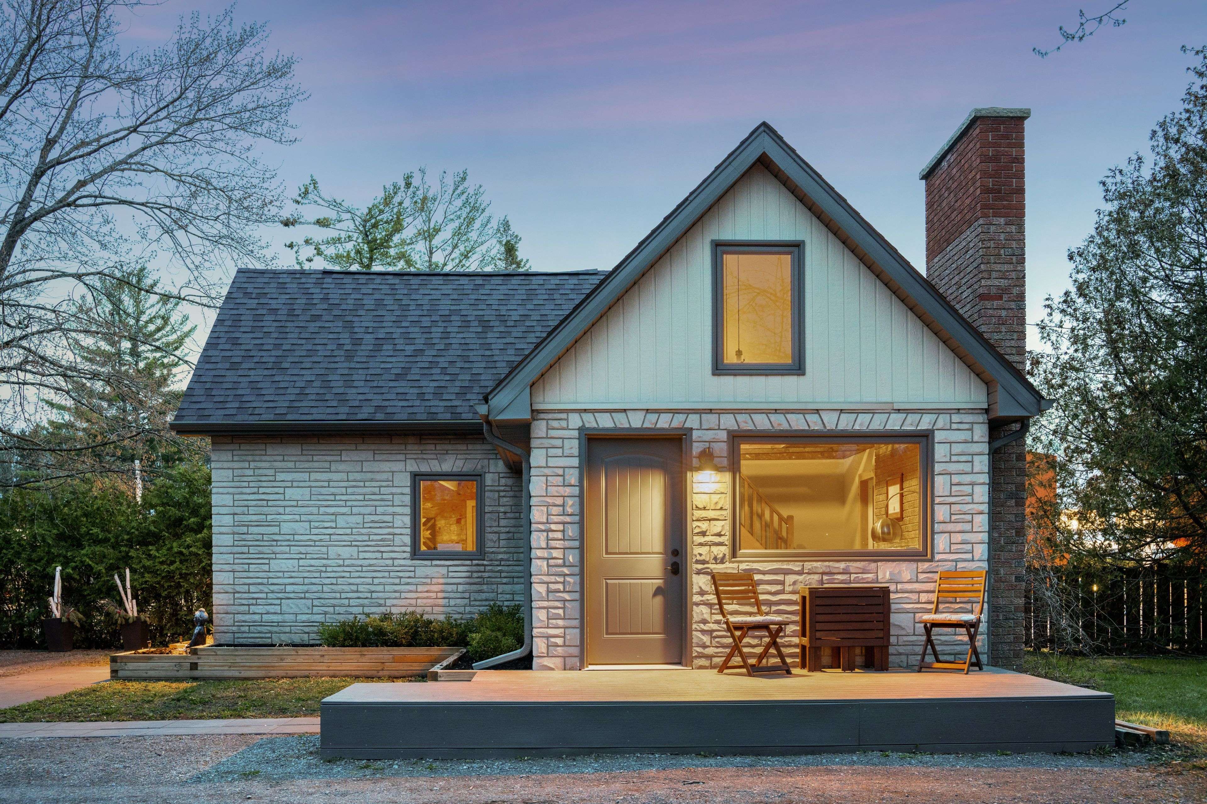 Stittsville - Munster - Richmond, ON K2S 1B8,1418 Stittsville Main ST