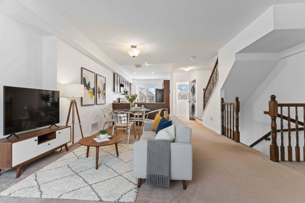 Barrhaven, ON K2J 0C7,364 Moffatt Pond CT