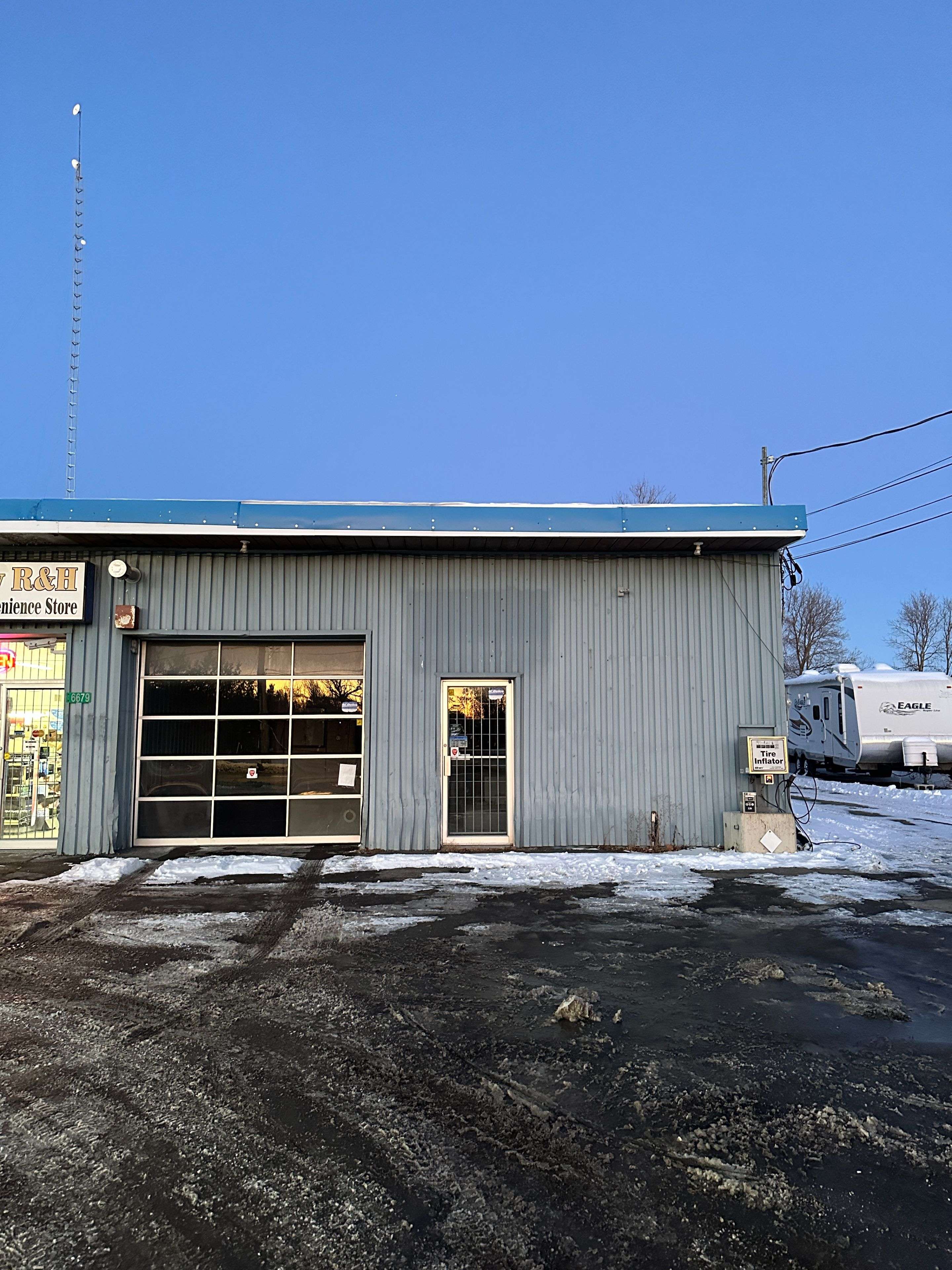 Manotick - Kars - Rideau Twp And Area, ON K0A 1T0,6679 Fourth Line RD #A