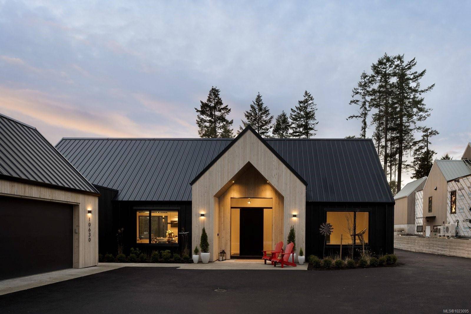 North Saanich, BC V8L 5M8,10630 Derrick Rd