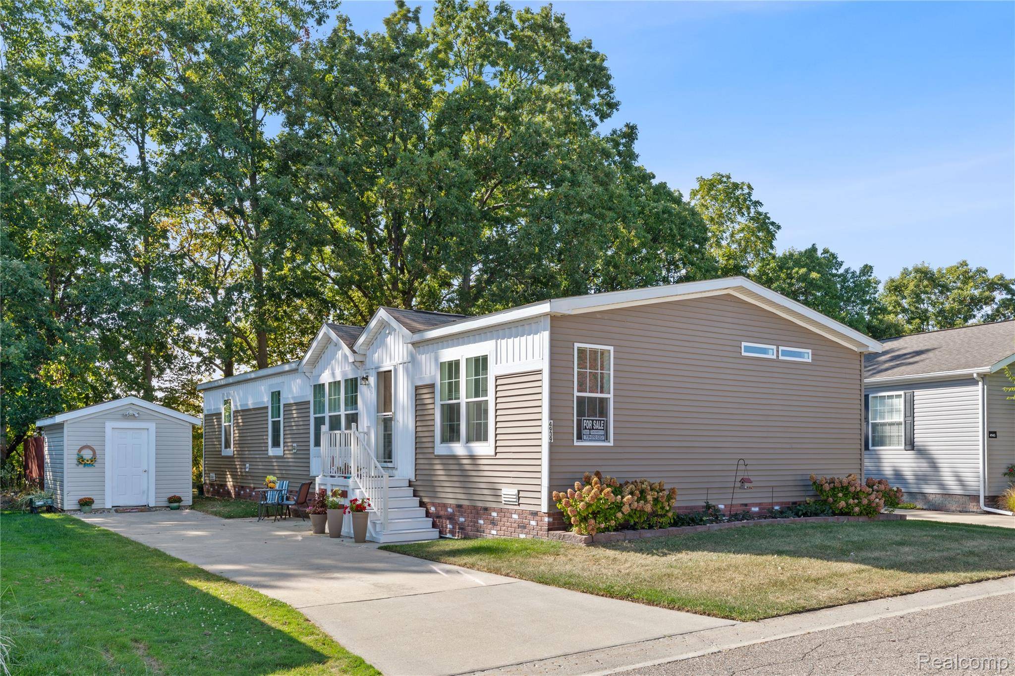 Northville, MI 48167,4939 Venice Circle