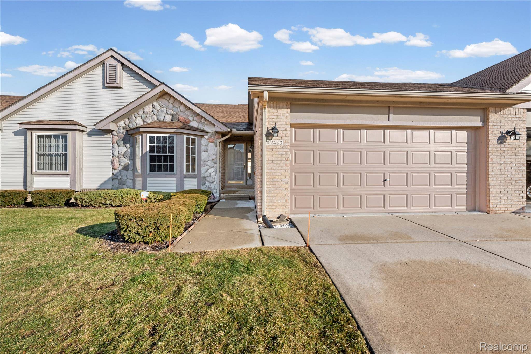 Clinton Township, MI 48038,42430 Park Ridge WAY