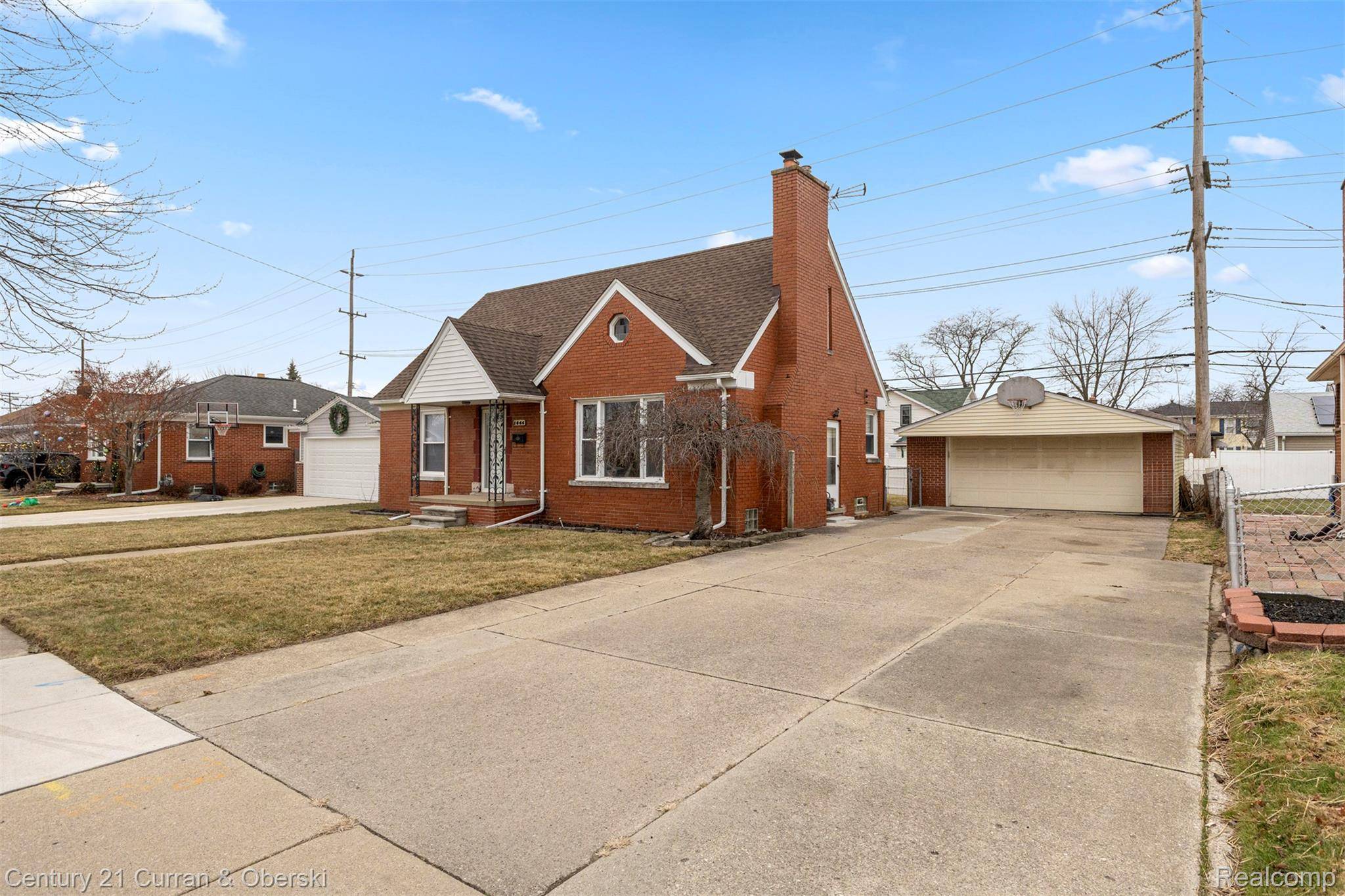 Wyandotte, MI 48192,1046 6th ST