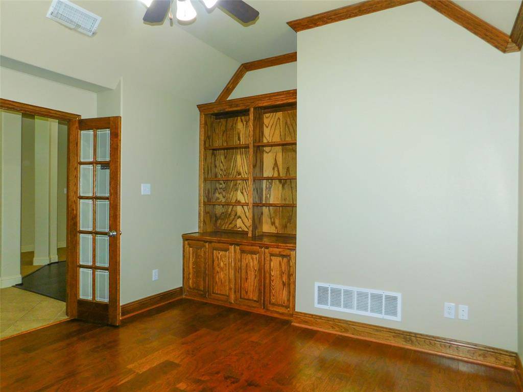 Lewisville, TX 75056,2286 Magic Mantle Drive