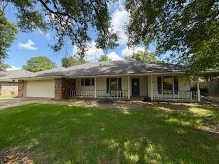 Benton, LA 71006,109 Country Club Drive