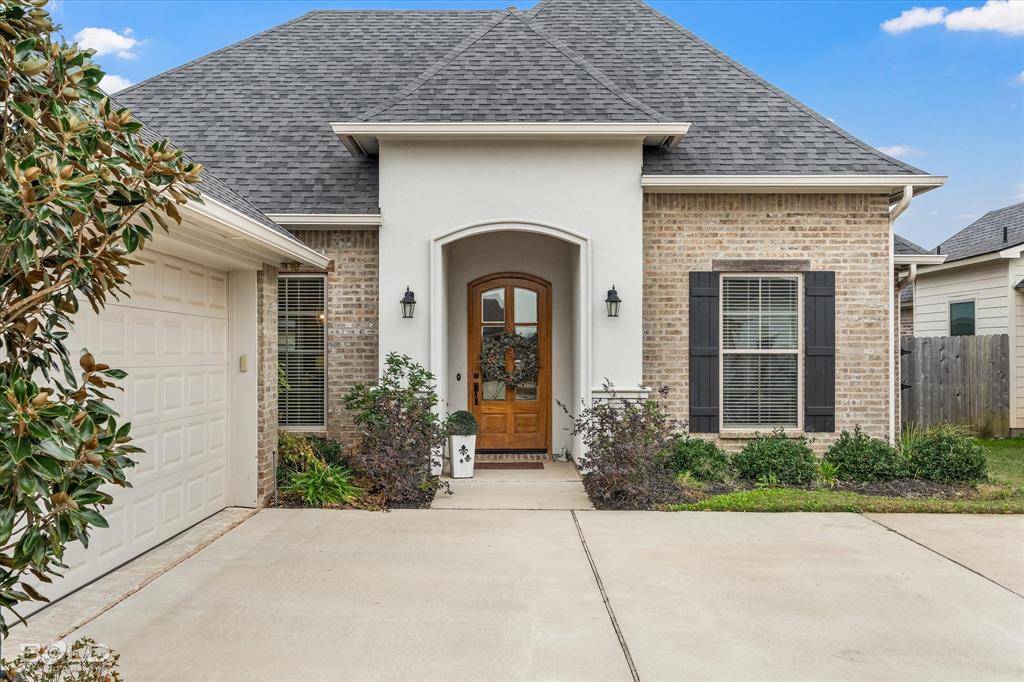 Bossier City, LA 71111,5118 Tensas Drive