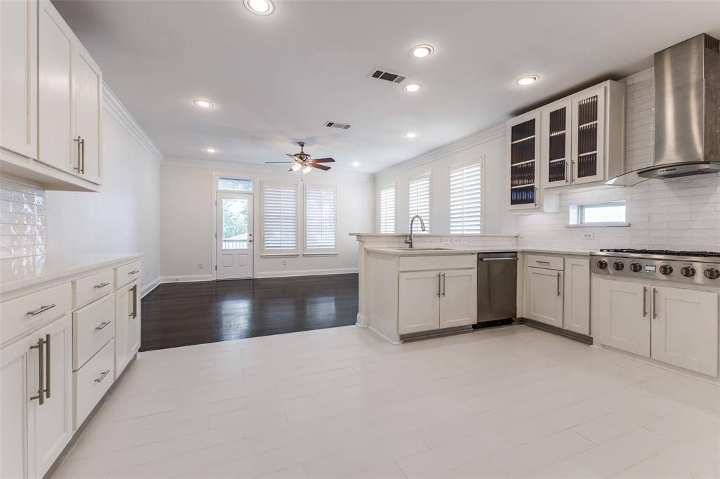 Dallas, TX 75204,4706 Belmont Avenue