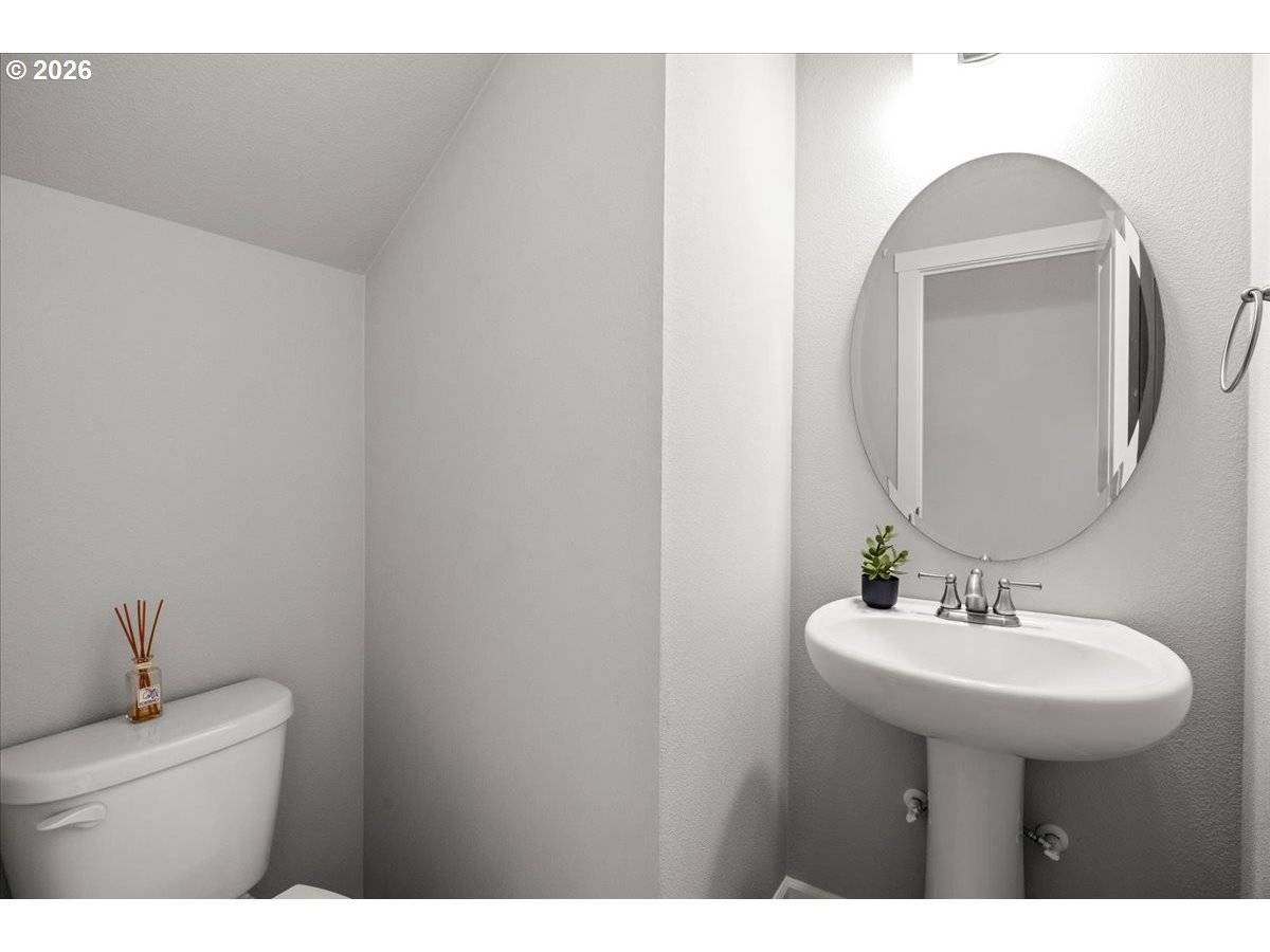 Forest Grove, OR 97116,1593 19TH AVE