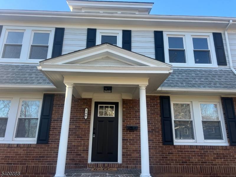 Maplewood Twp., NJ 07040,140 Oakview Ave