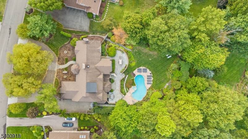 North Caldwell Boro, NJ 07006,54 Hamilton Dr East