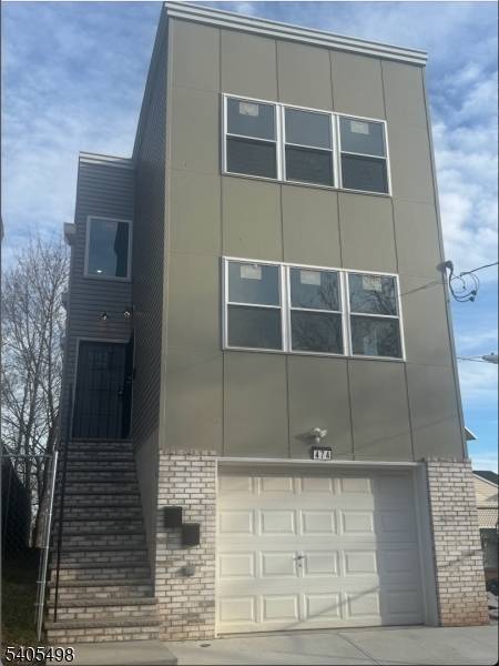 Newark City, NJ 07103,474 S 15th Street