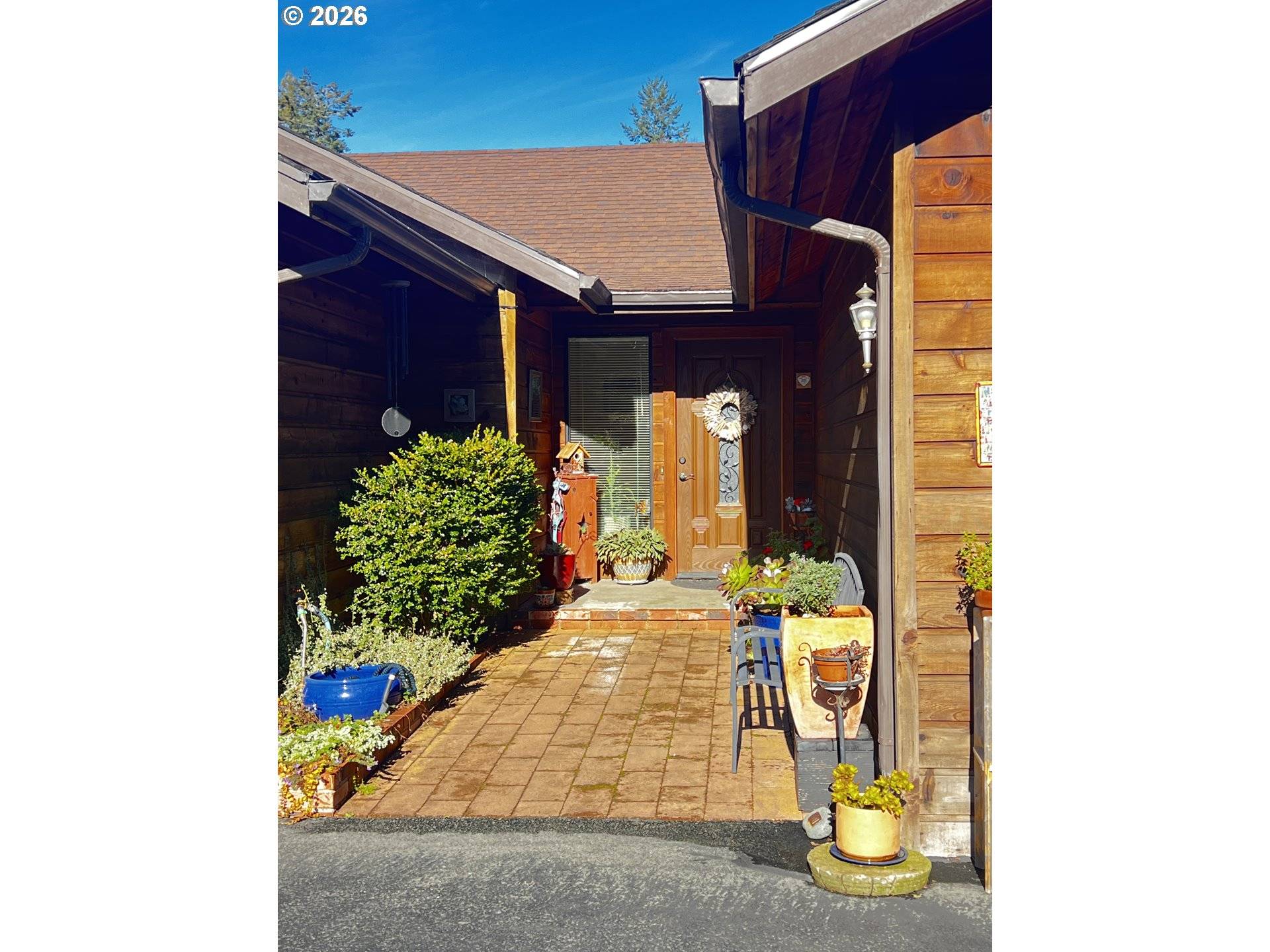 Brookings, OR 97415,728 EASY ST