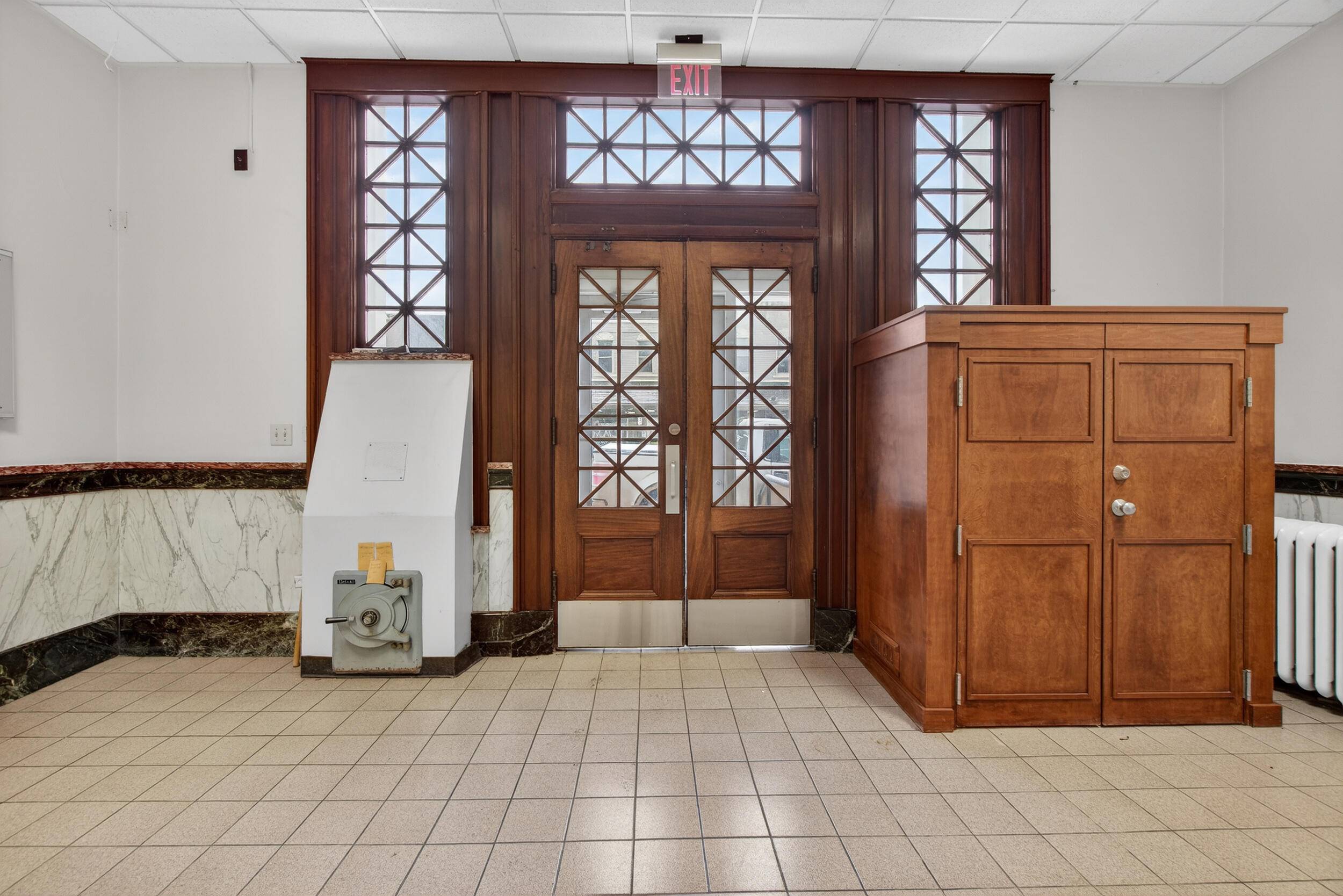 Grass Lake, MI 49240,115 E Michigan AVE