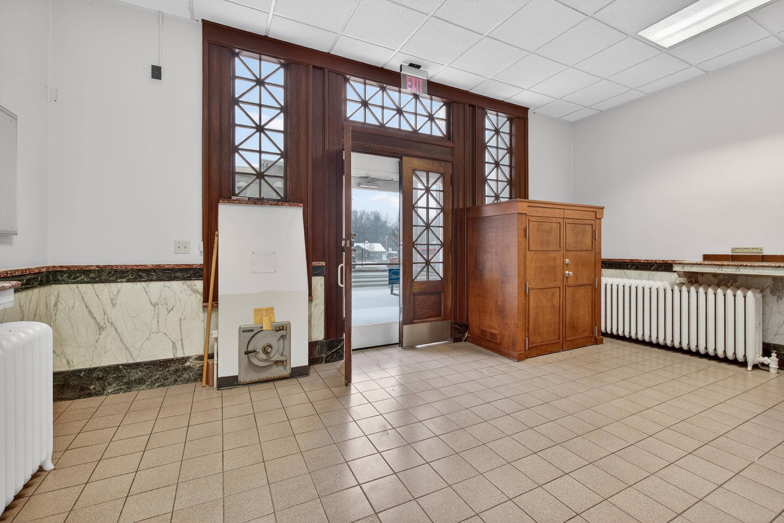 Grass Lake, MI 49240,115 E Michigan AVE