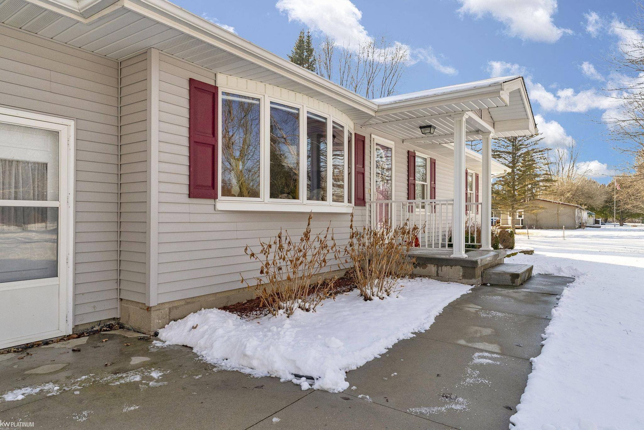 Applegate, MI 48401,4590 Main ST