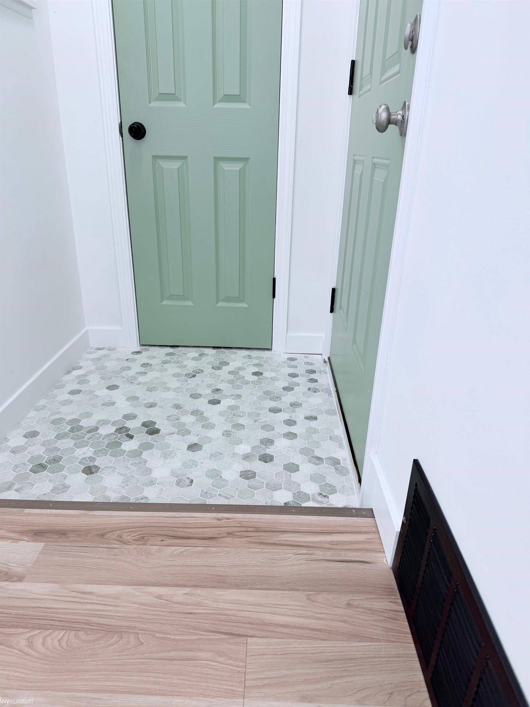 Detroit, MI 48228,12046 Heyden ST