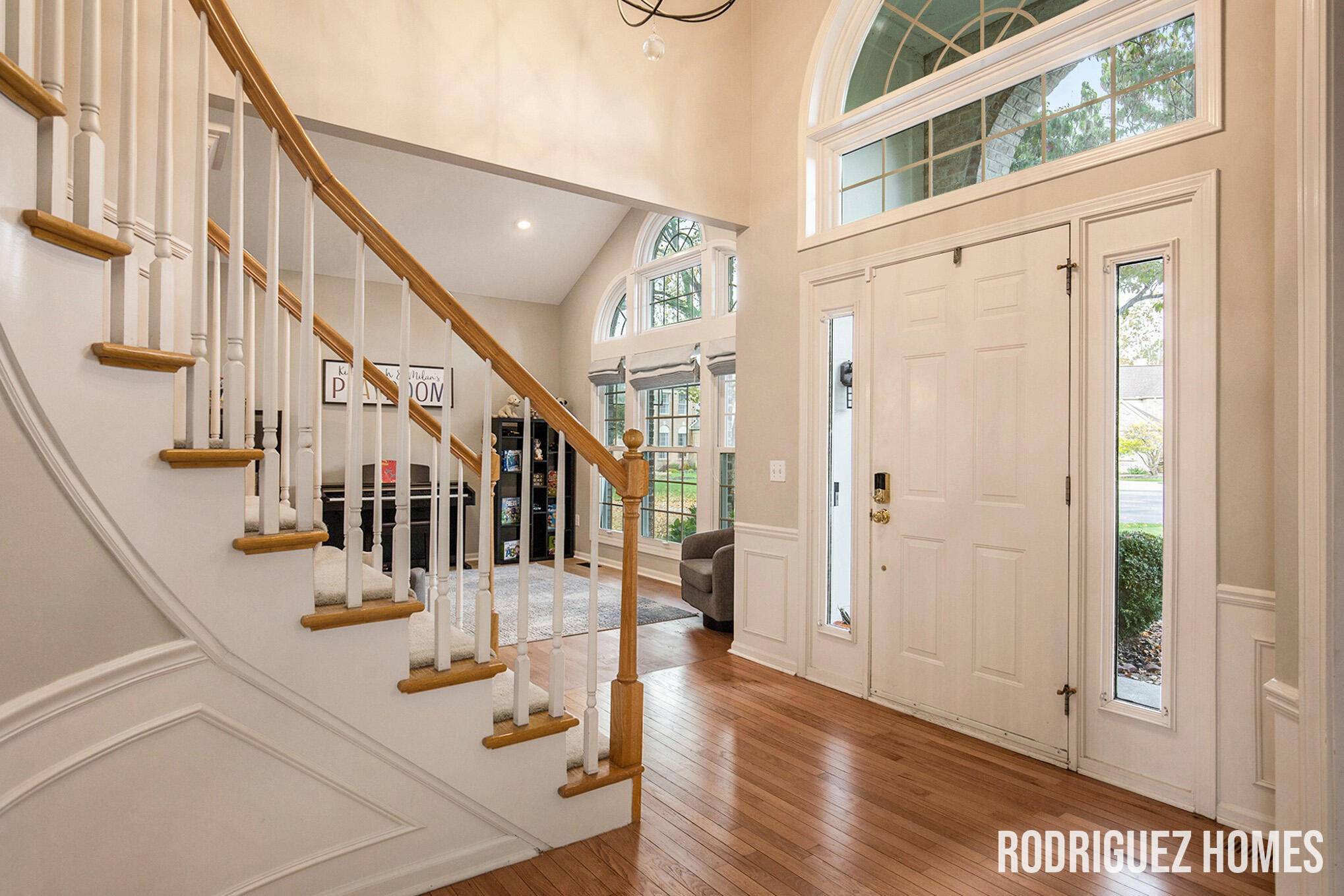 Grand Rapids, MI 49546,3890 Clearview ST NE