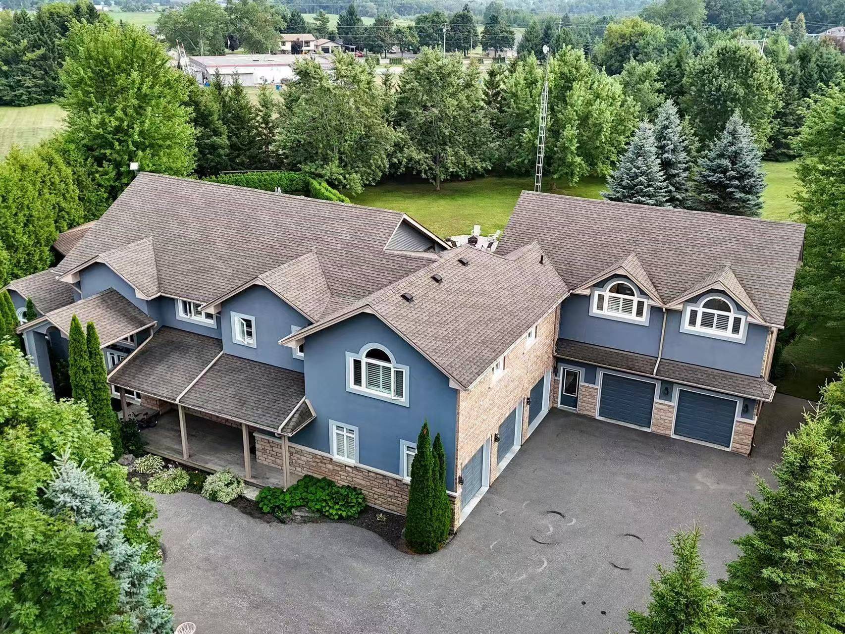 Oshawa, ON L1H 7K4,99 Hurd ST