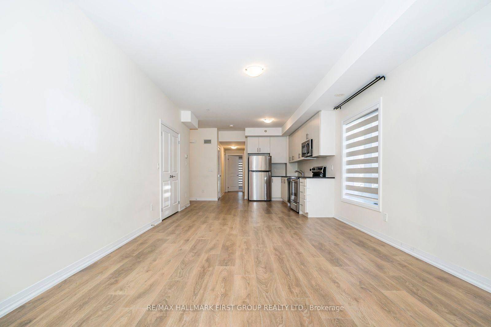 Pickering, ON L1X 0L3,212-2635 William Jackson DR