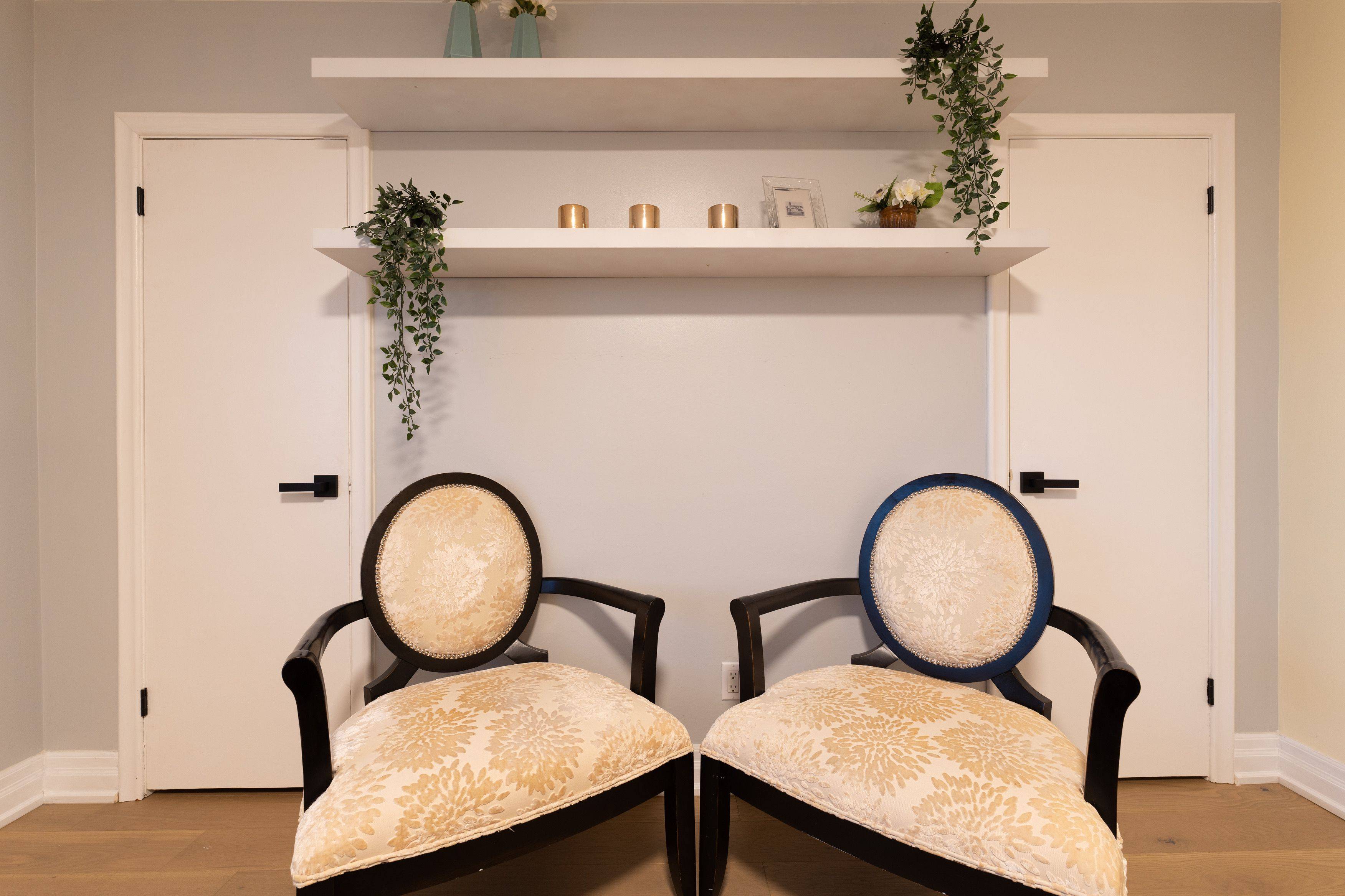 Oshawa, ON L1H 3Y5,201 Southlawn AVE