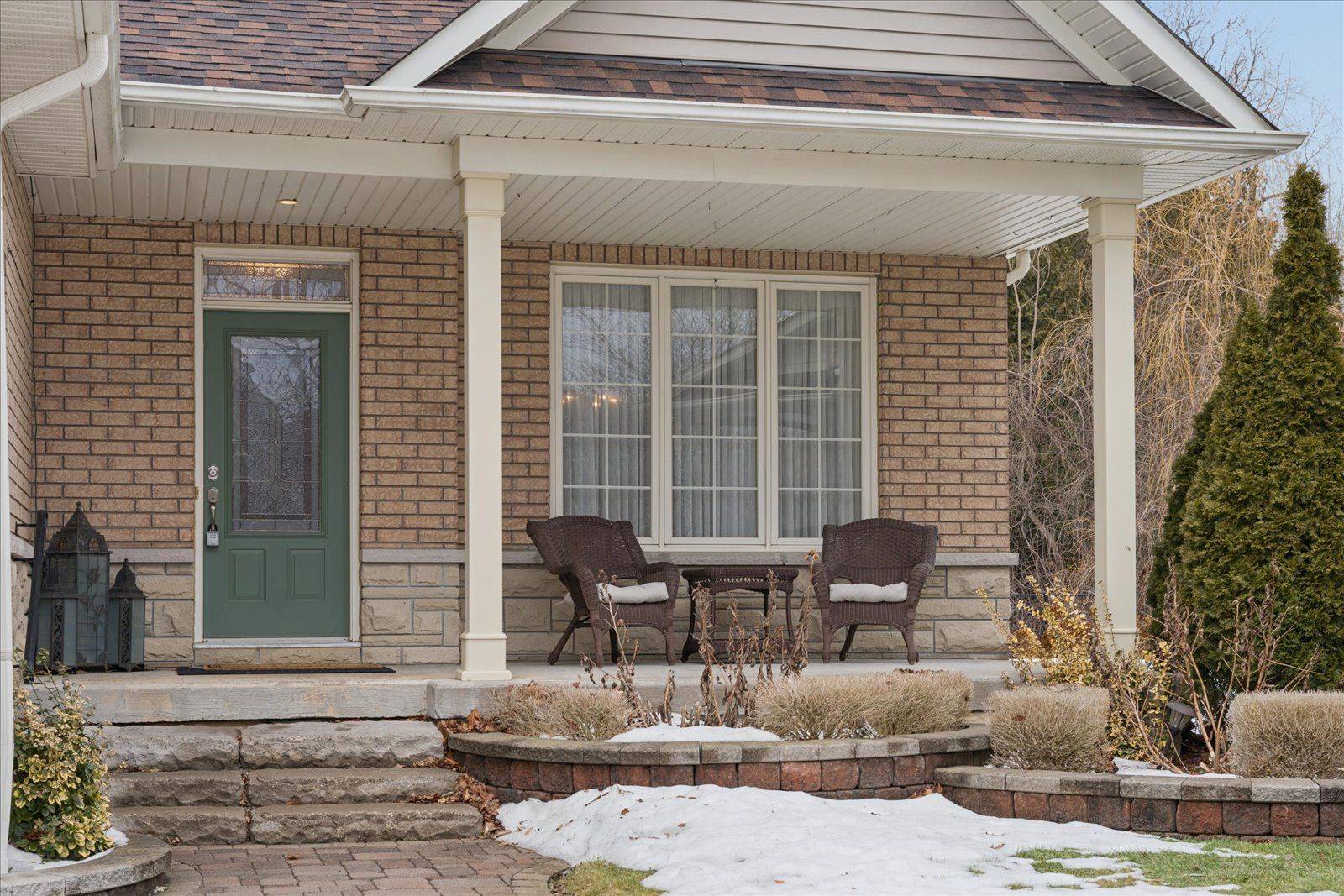 Whitby, ON L1R 3P3,45 Pebblebrook CRES