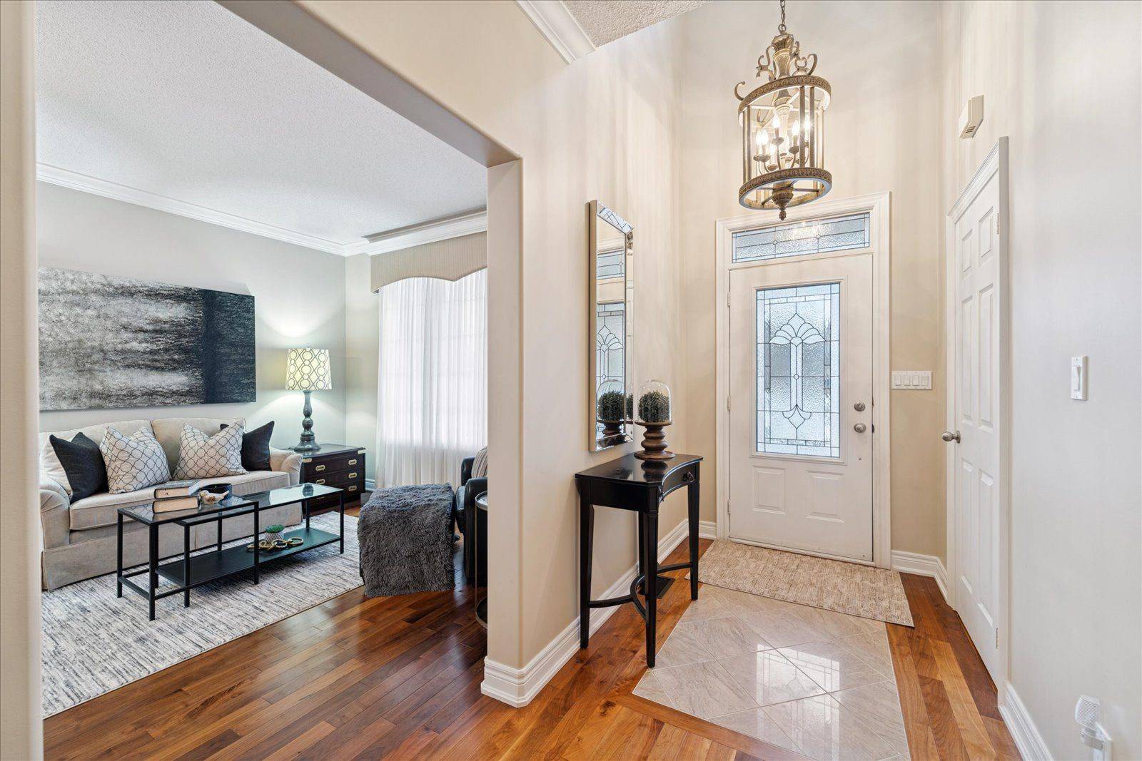 Whitby, ON L1R 3P3,45 Pebblebrook CRES