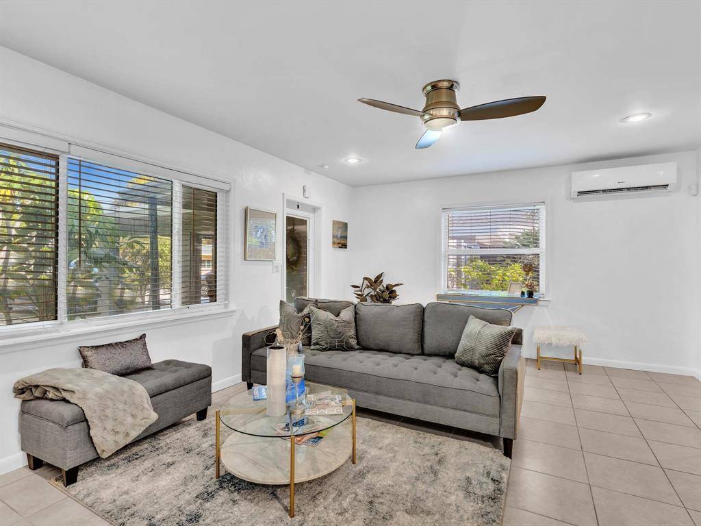 Fort Lauderdale, FL 33304,1124 NE 18th Ave