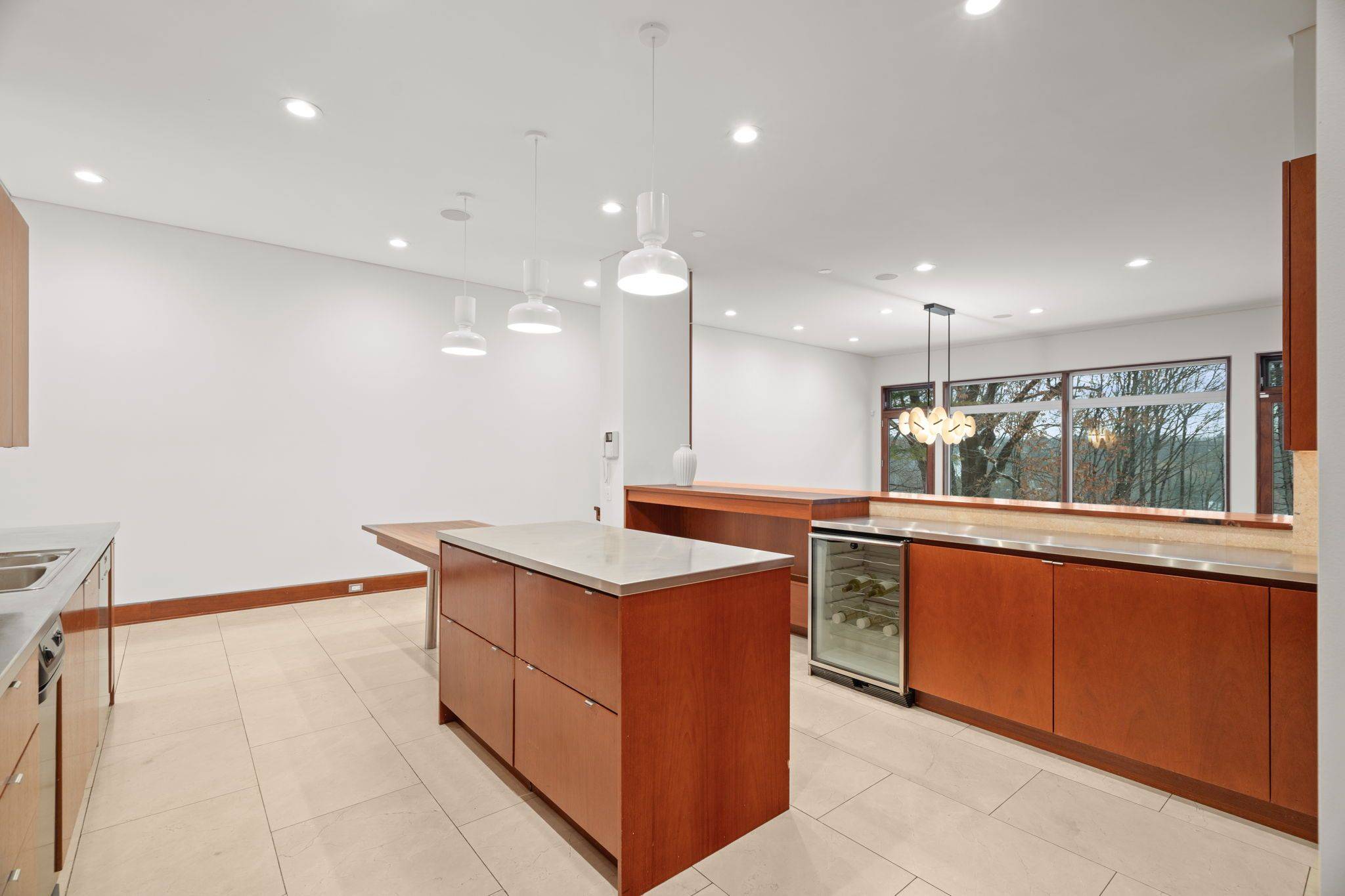 Markham, ON L3T 3A7,33 Fairway Heights DR