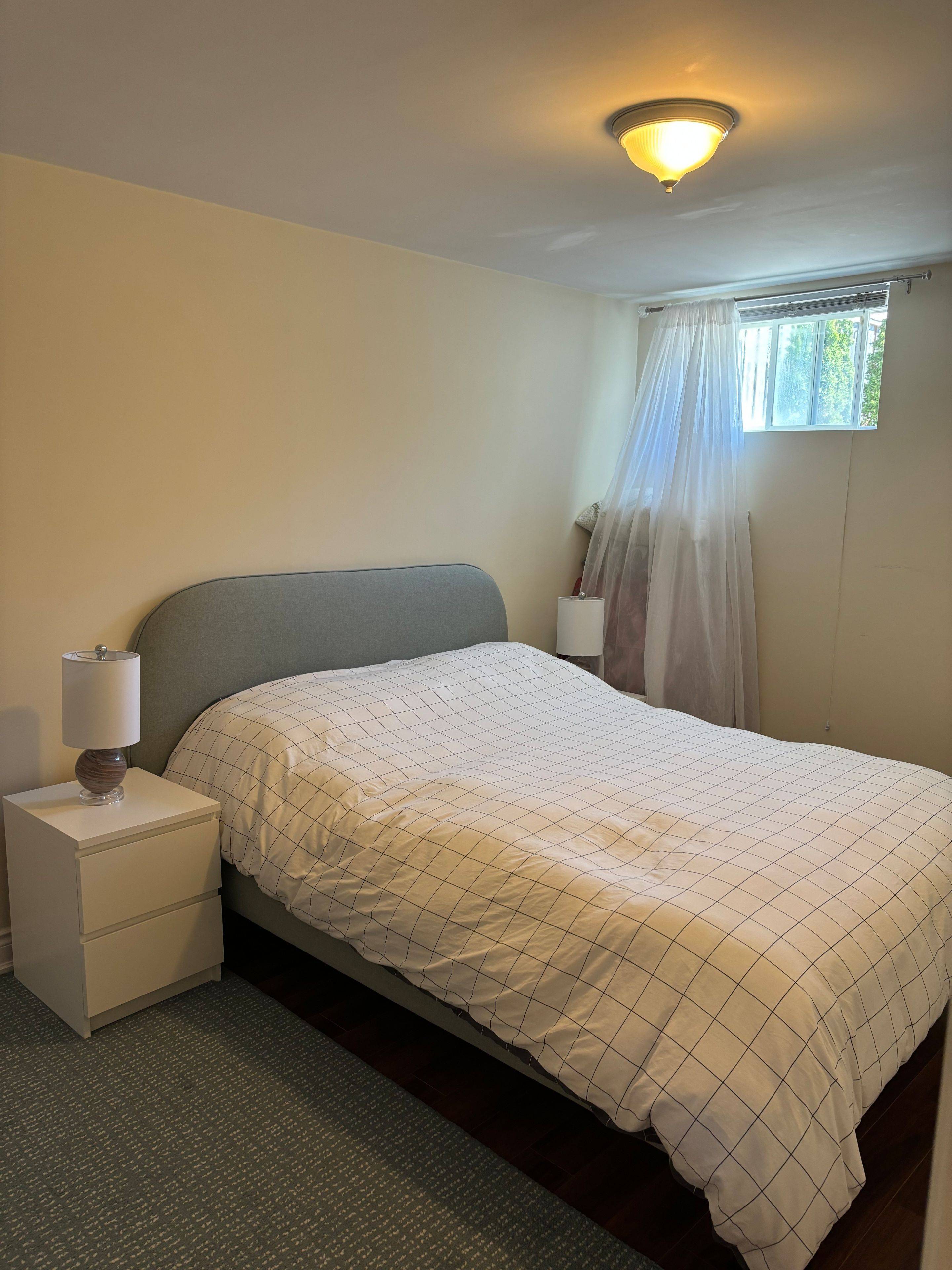 Vaughan, ON L6A 0H2,112 Daniel Bram DR #BSMT