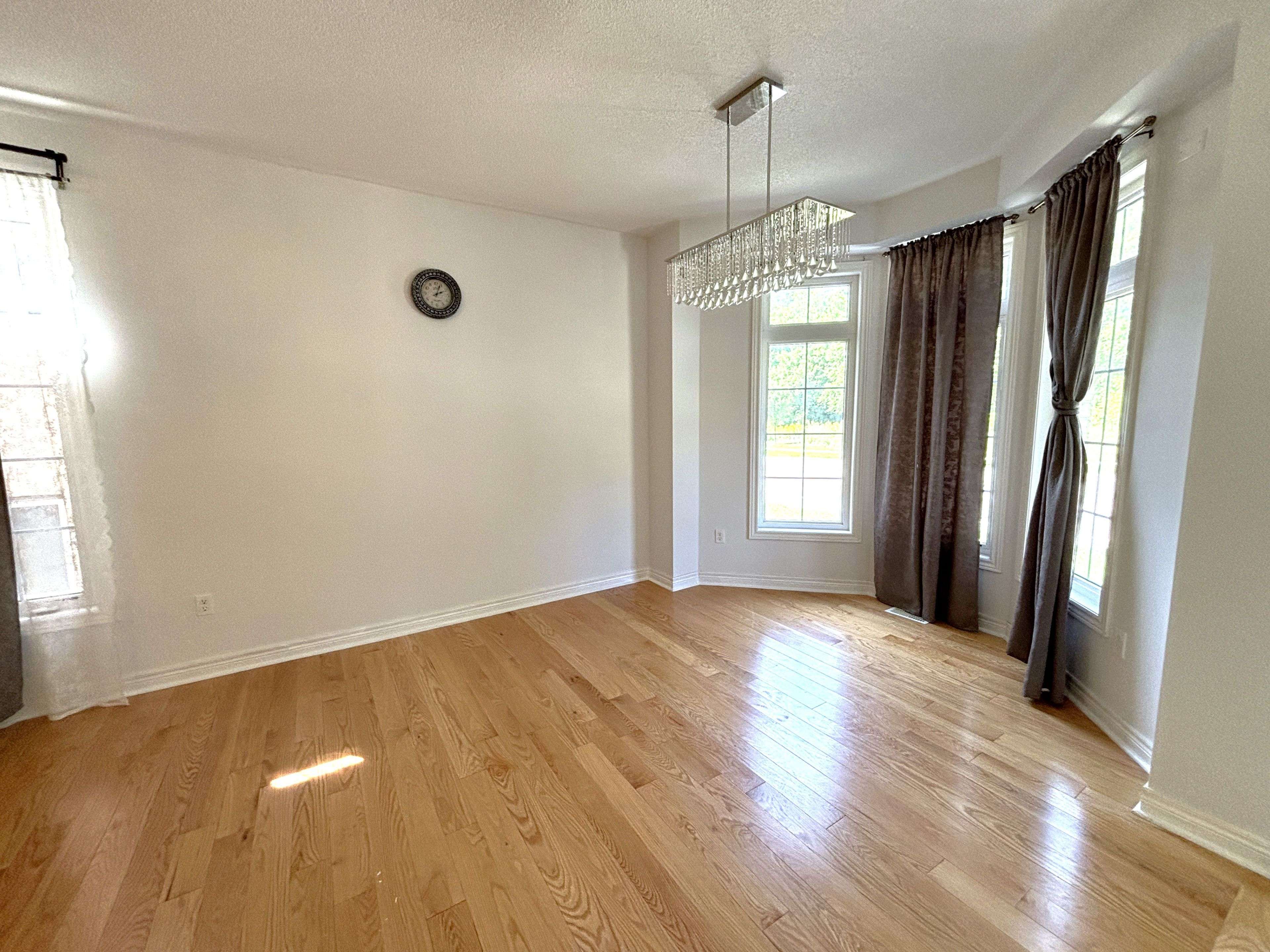 Markham, ON L6B 0X5,511 William Forster RD