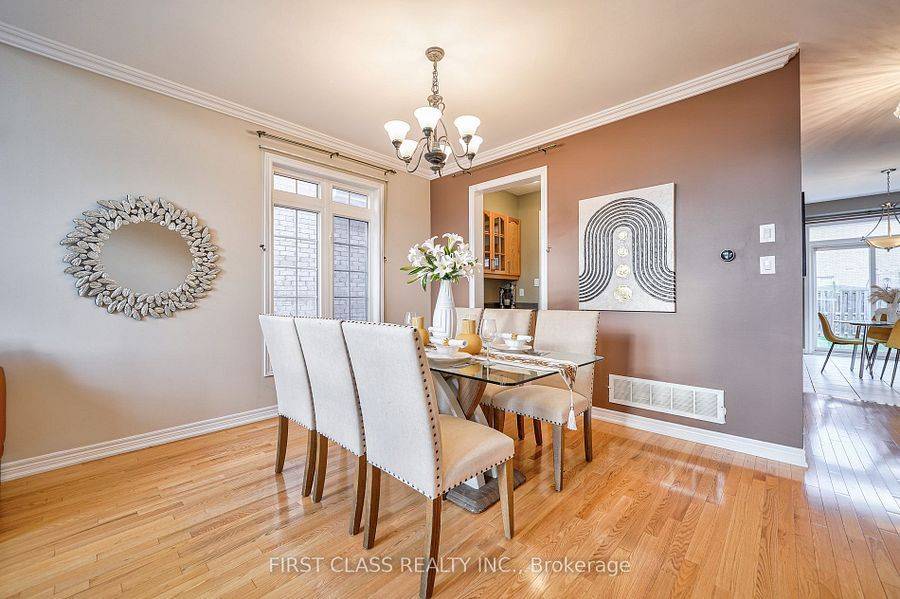 Markham, ON L6C 3C3,12 Glaceport CRES