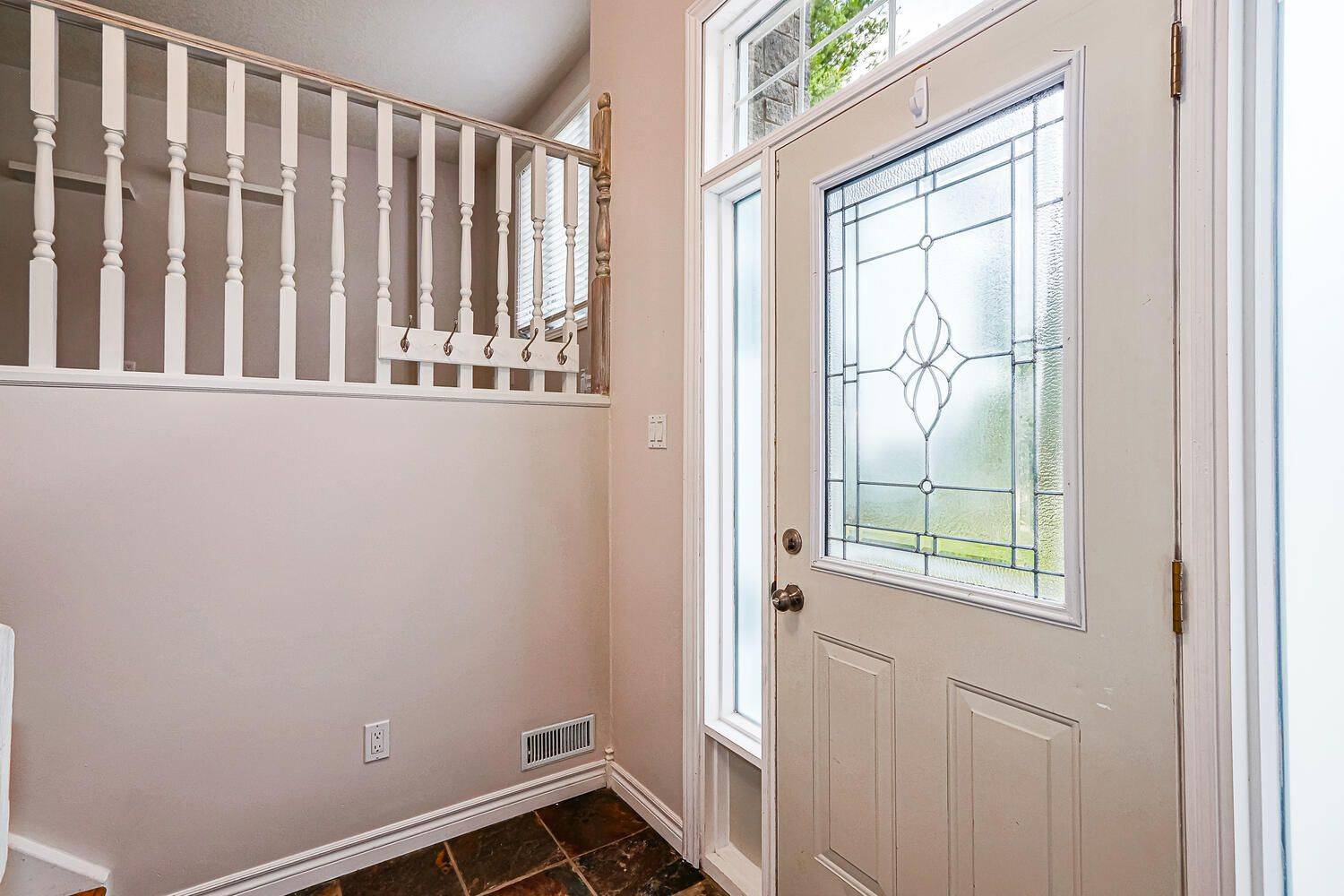 Wasaga Beach, ON L9Z 1W5,72 57TH ST S