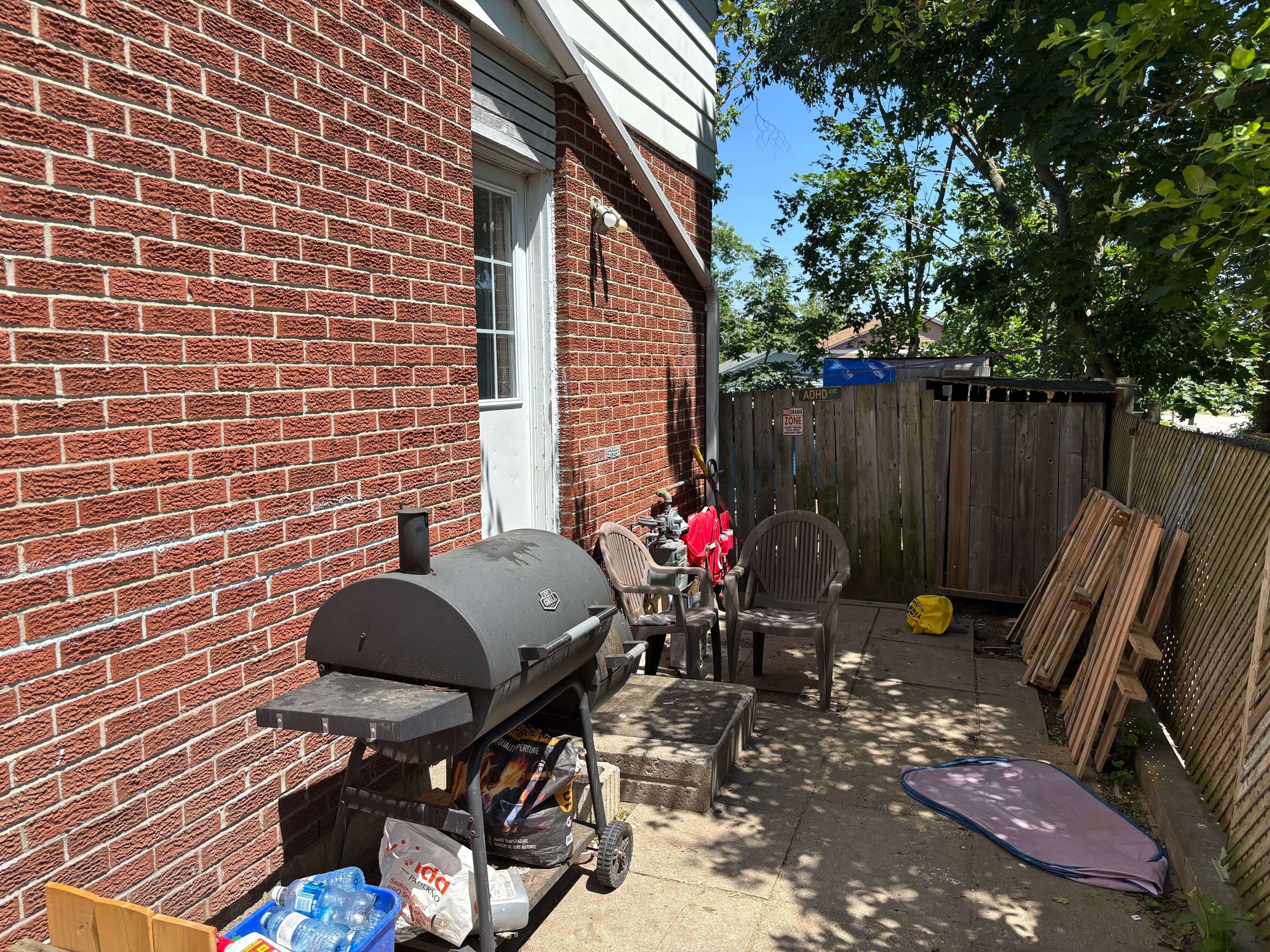 Barrie, ON L4N 4V2,43 Christie CRES