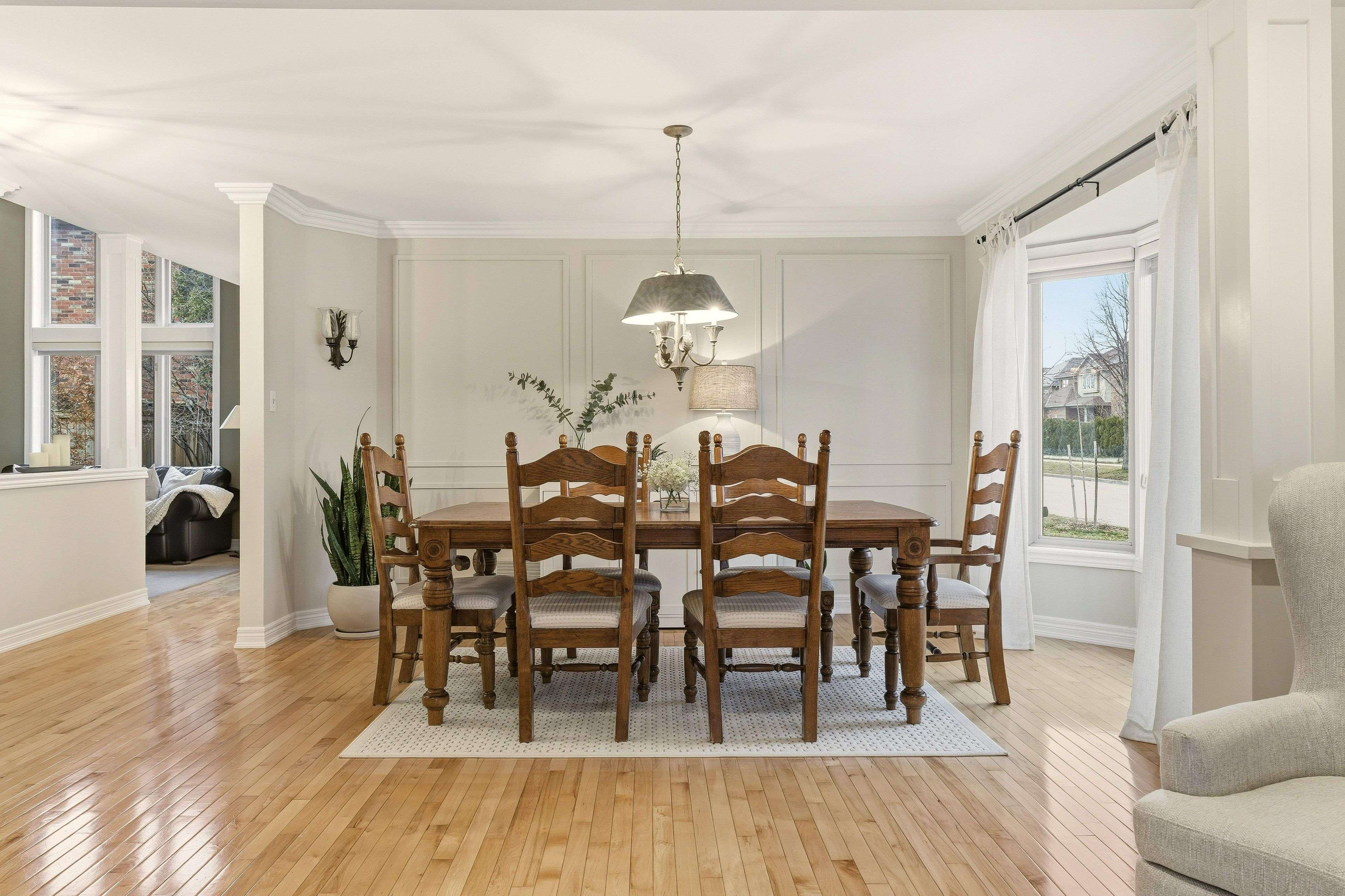 Burlington, ON L7L 6W4,5205 Brada CRES