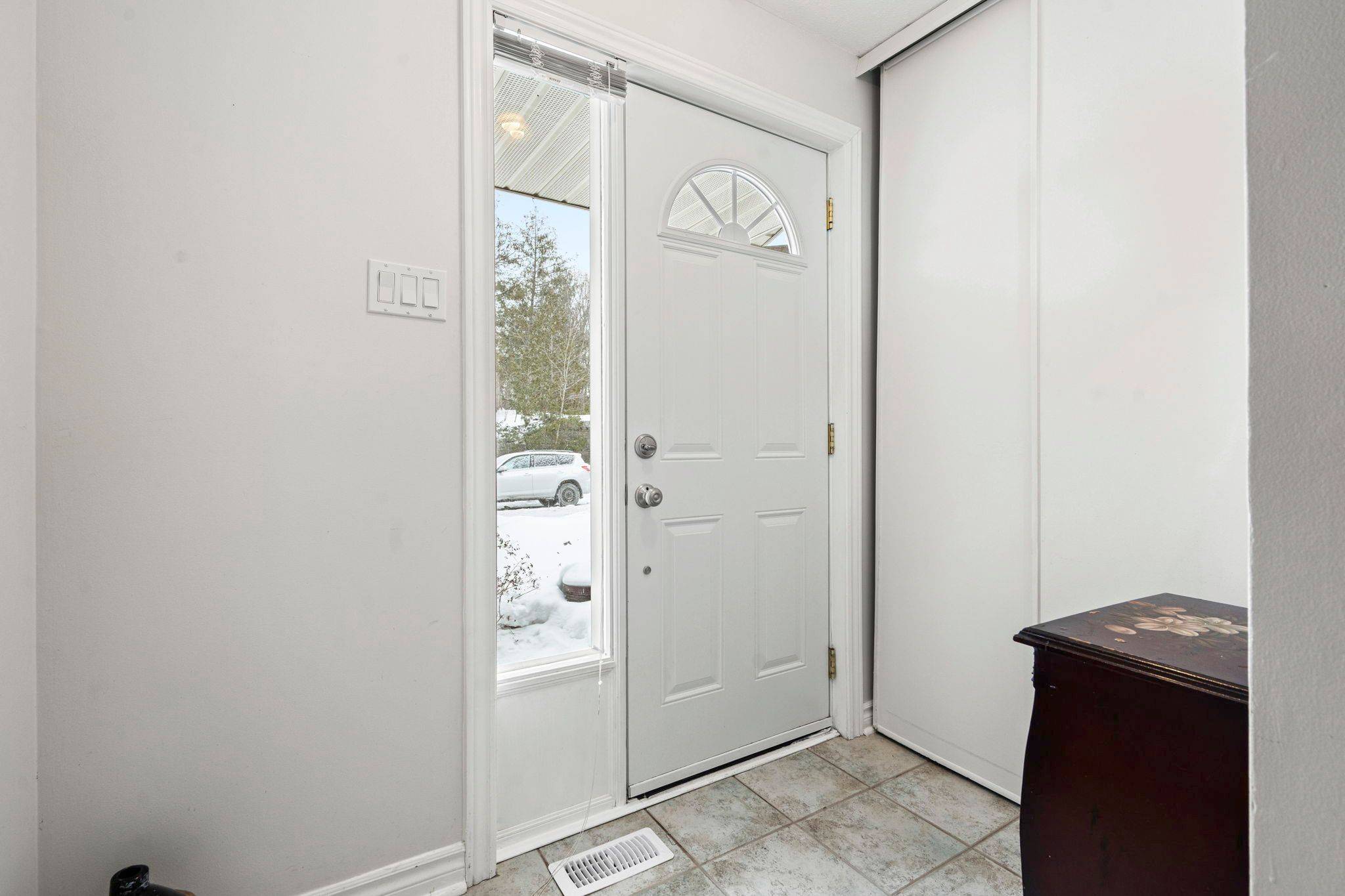 Orleans - Convent Glen And Area, ON K1C 5K7,1140 Forets AVE #39