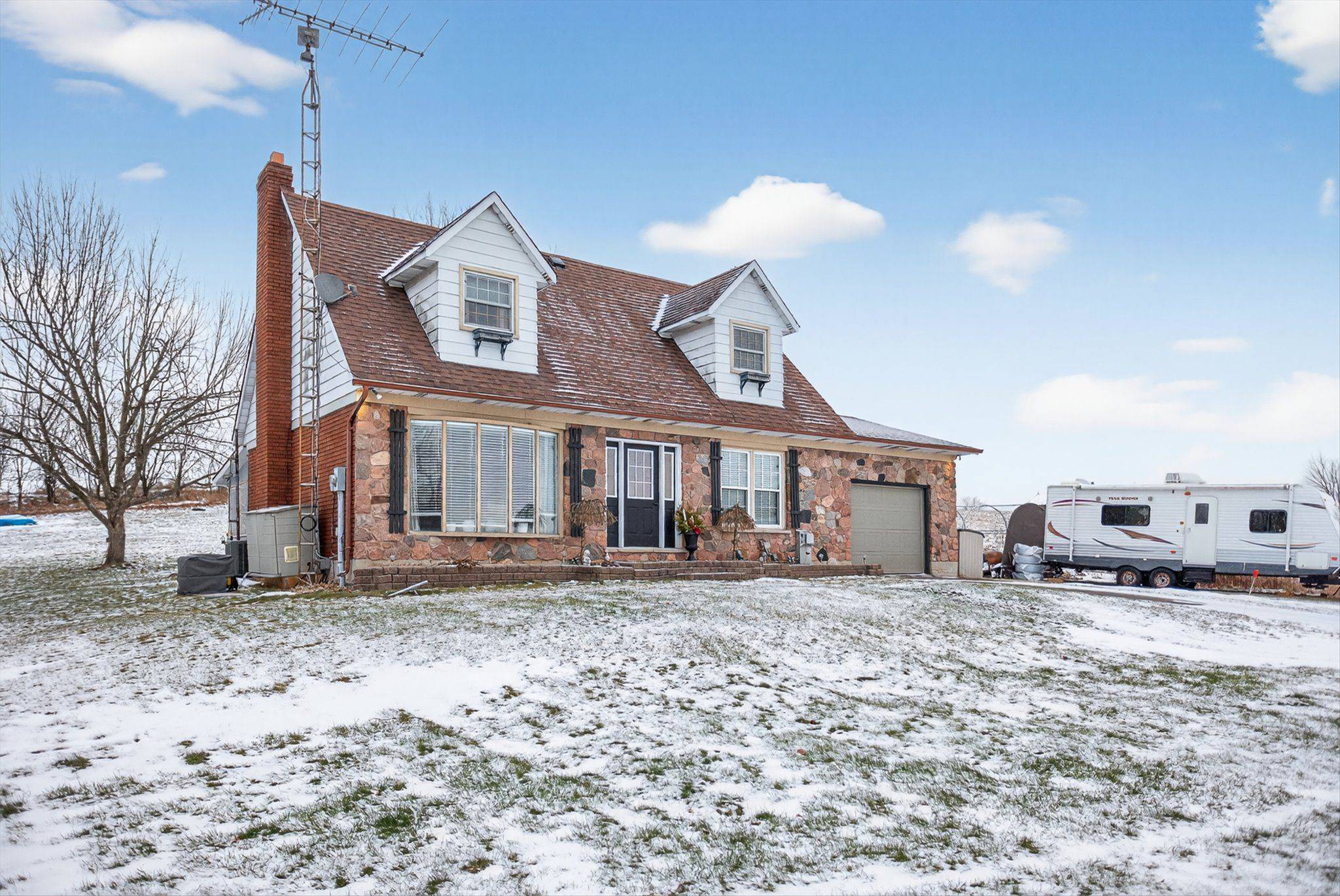 Otonabee-south Monaghan, ON K9J 6X8,965 Hiawatha Line