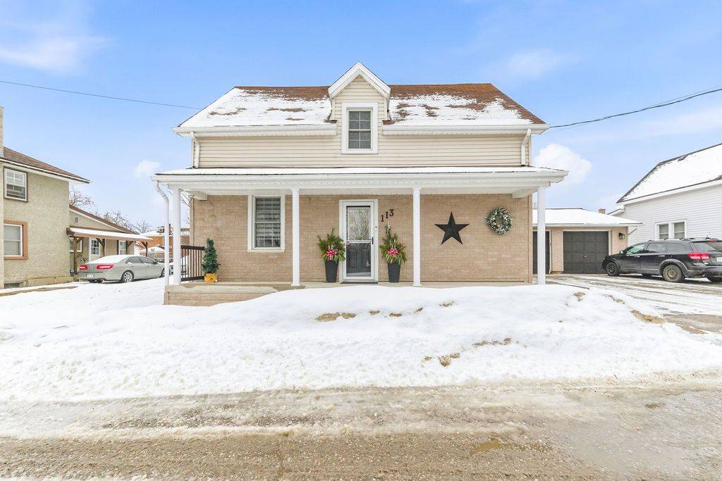 Renfrew, ON K7V 2E3,113 Bank ST N