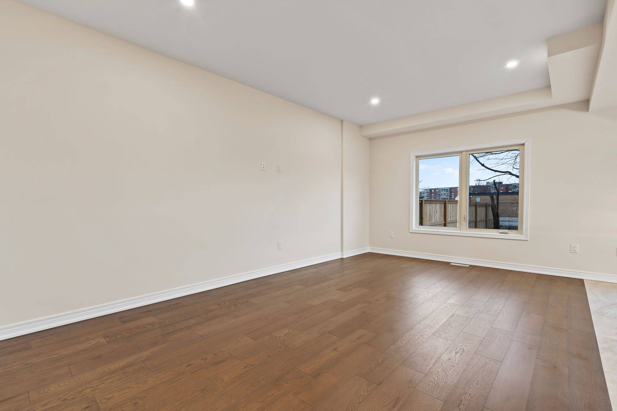 St. Catharines, ON L2M 3S6,427 Vine ST #B