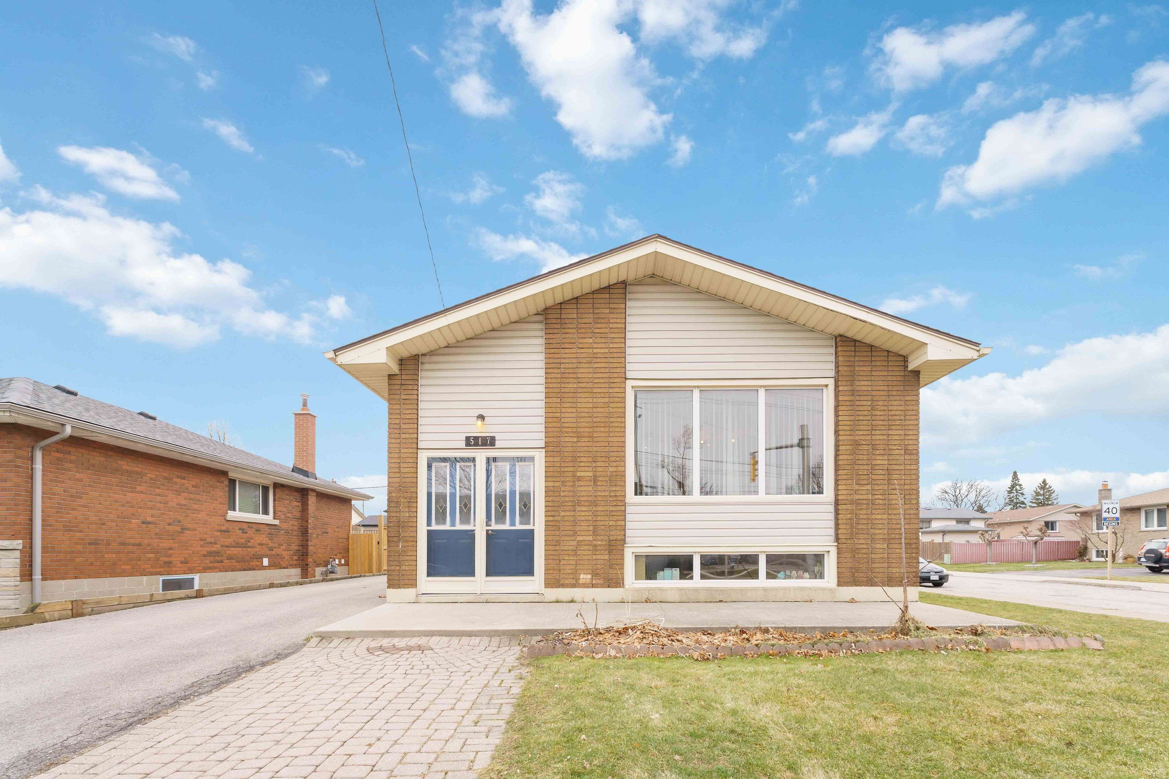 Hamilton, ON L9C 1X3,517 Mohawk RD W #Main