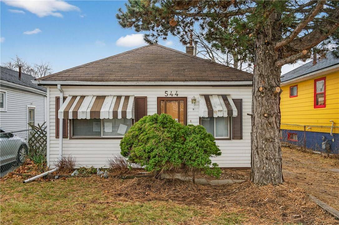 Hamilton, ON L8H 6V4,544 Quebec ST