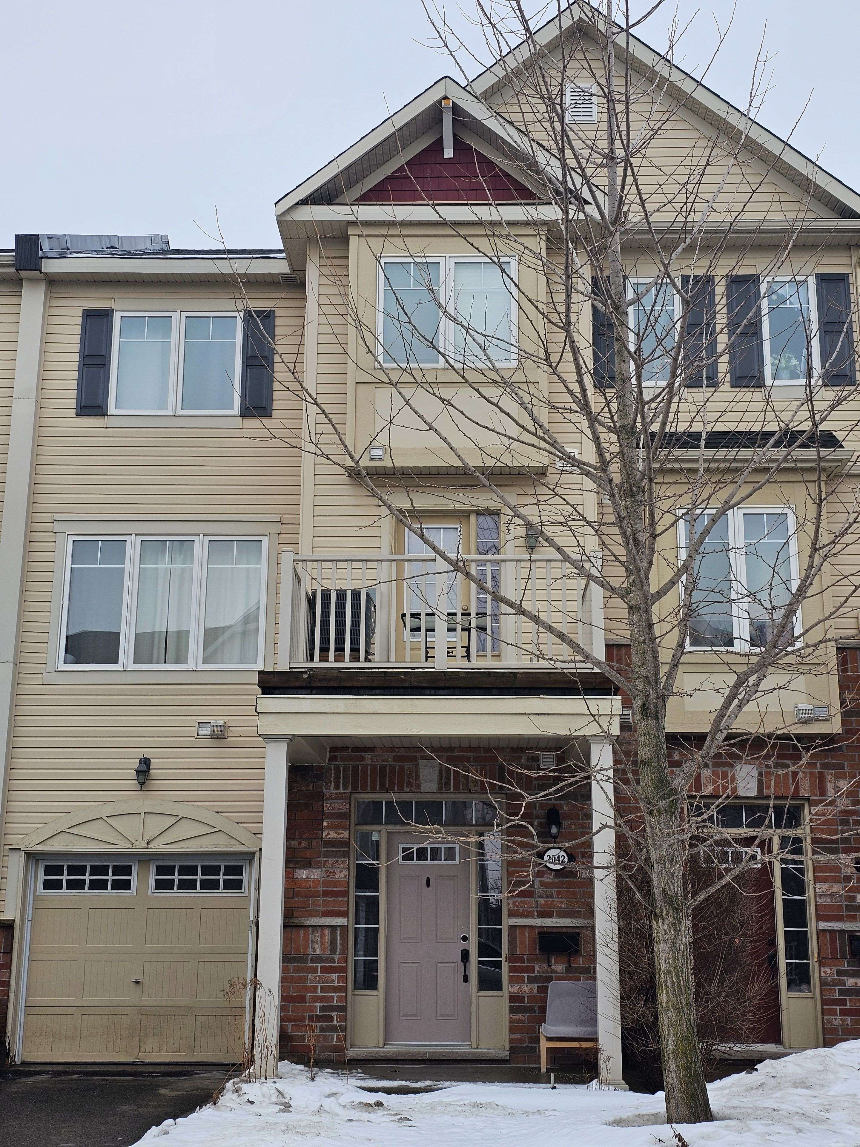 Barrhaven, ON K2J 0K2,2042 Madrid AVE