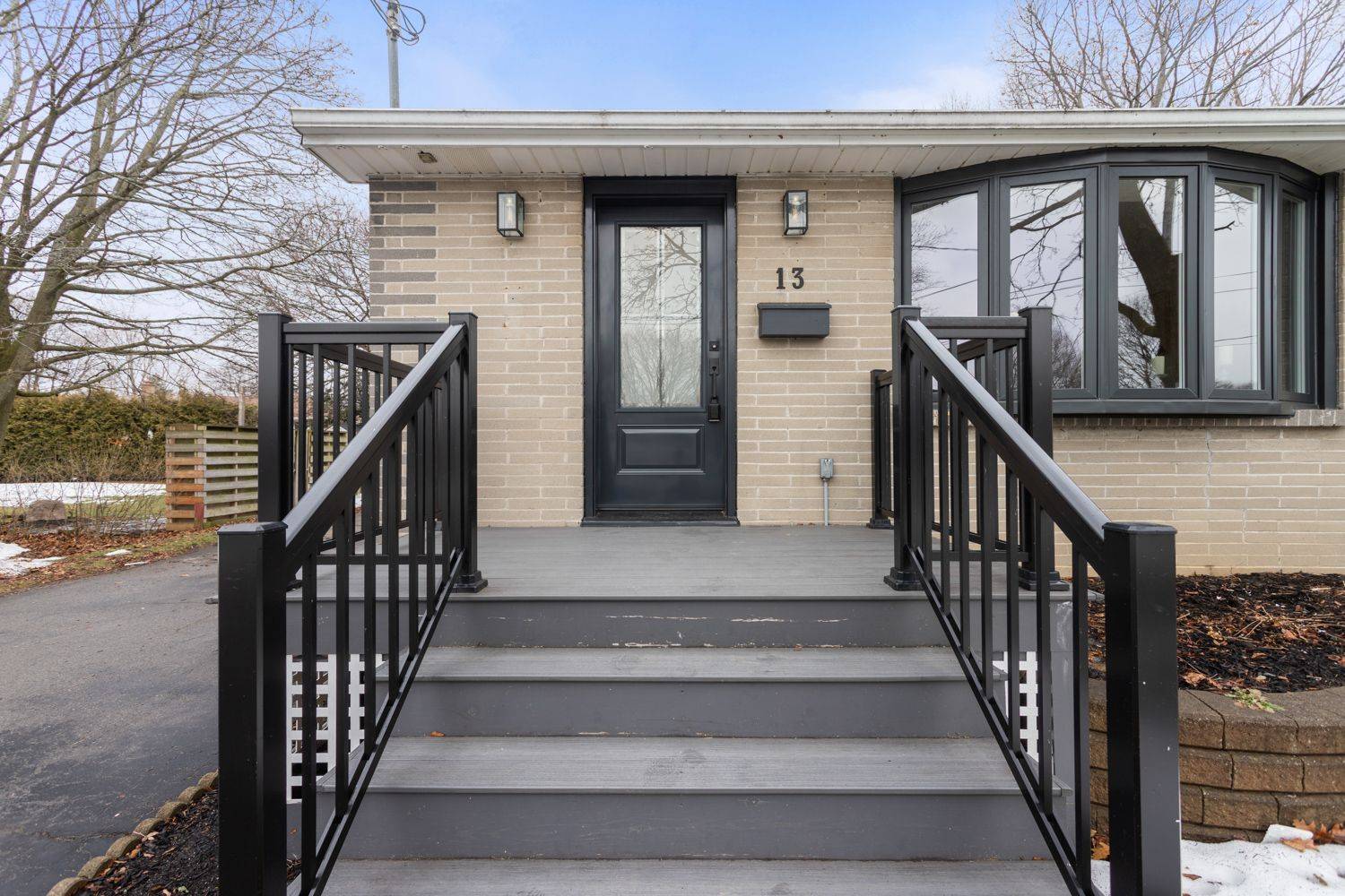 Port Hope, ON L1A 1Z7,13 Hillcrest DR