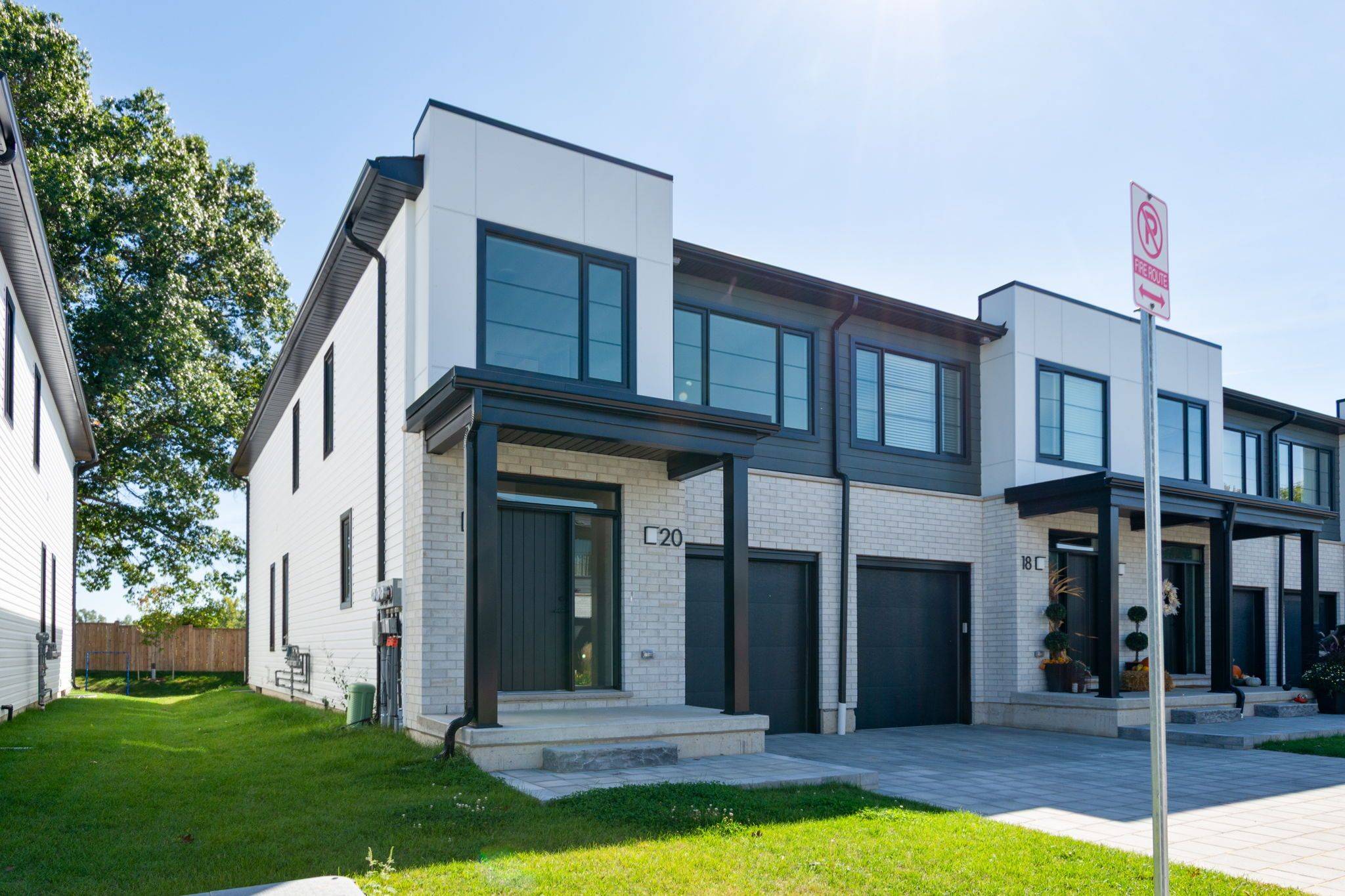 Strathroy-caradoc, ON N7G 0C1,101 SWALES AVE #20